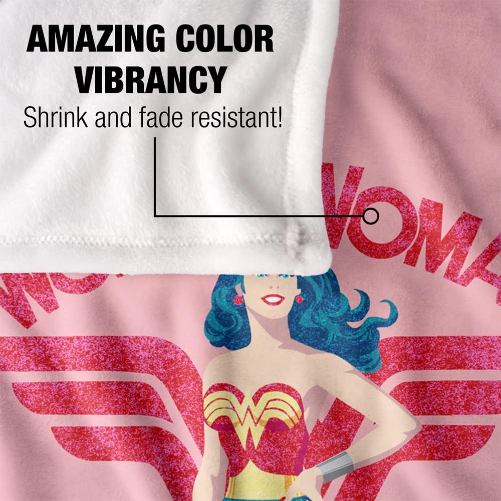 Wonder Woman WW Sparkle Silky Touch Super Soft Throw Blanket 36" x 58"