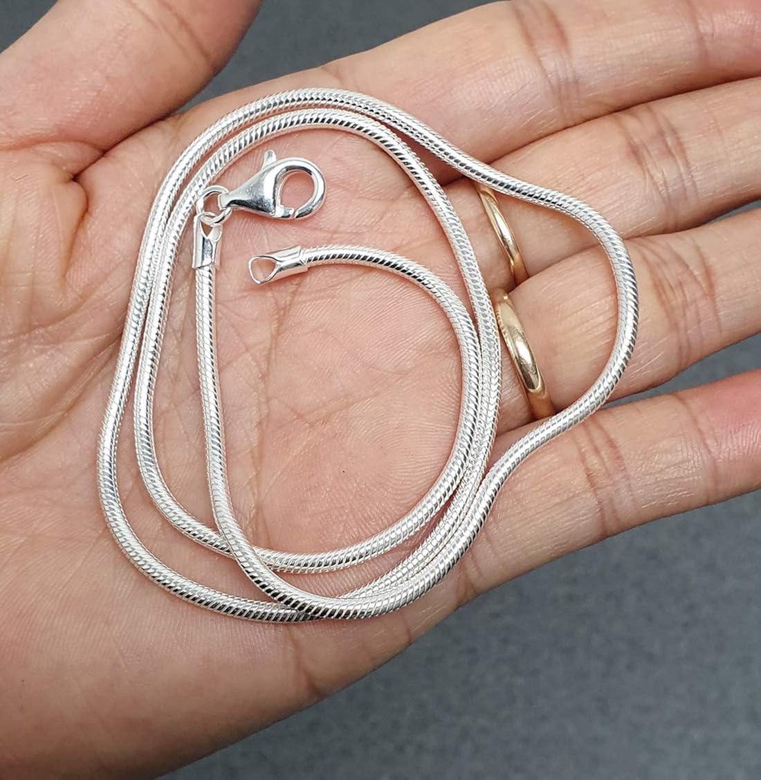 Treasure Bay Men's Women's Silver Snake Chain Italian Made Chain 2.3mm Solid 925 Sterling Silver in 40cm, 45cm, 48cm, 50cm - Image 4