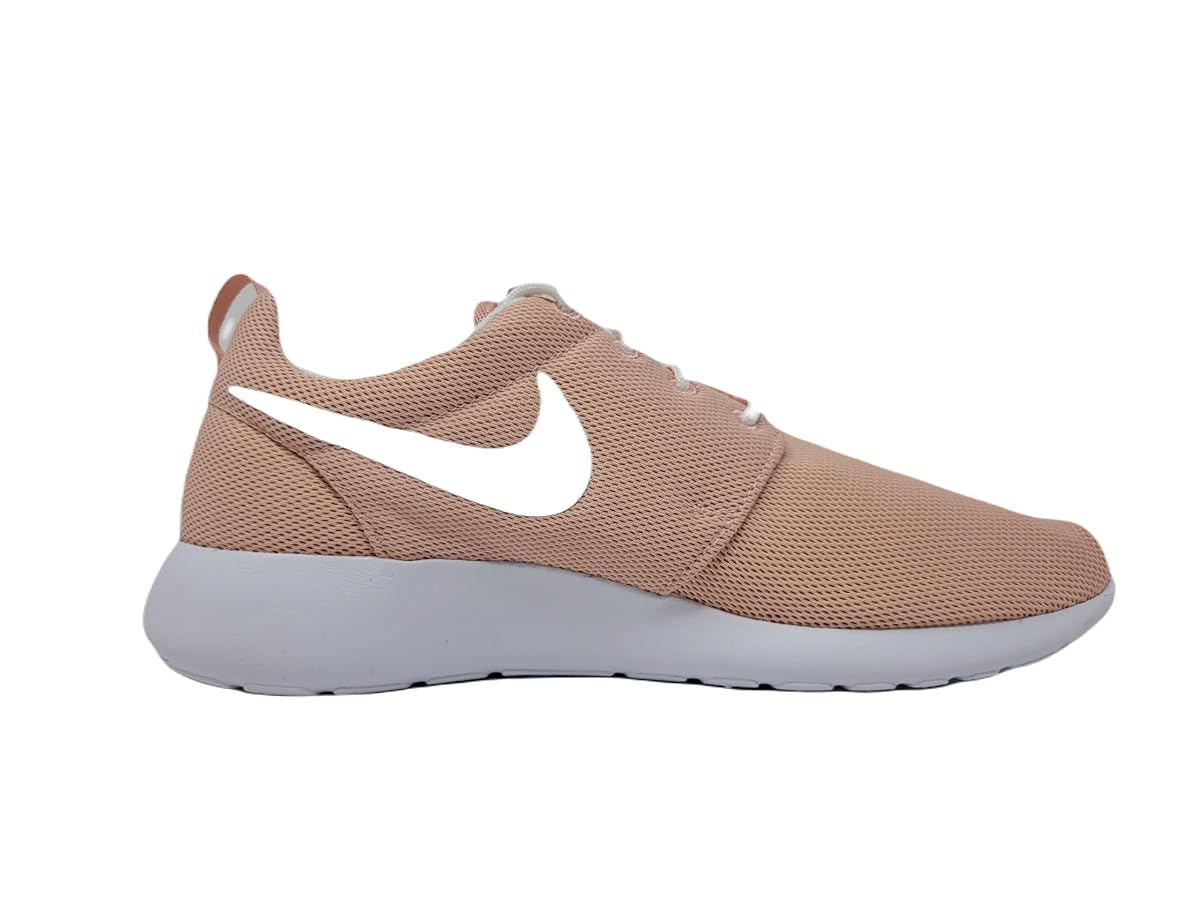 Amazon.com | NIKE Roshe One | Athletic