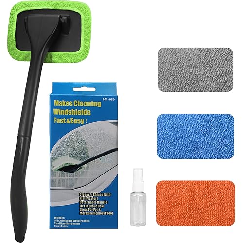 Car Windshield Cleaning Tool, Windshield Cleaner with 4 Washable and Reusable Microfiber Pads and Extendable Handle, for Auto Glass Wiper