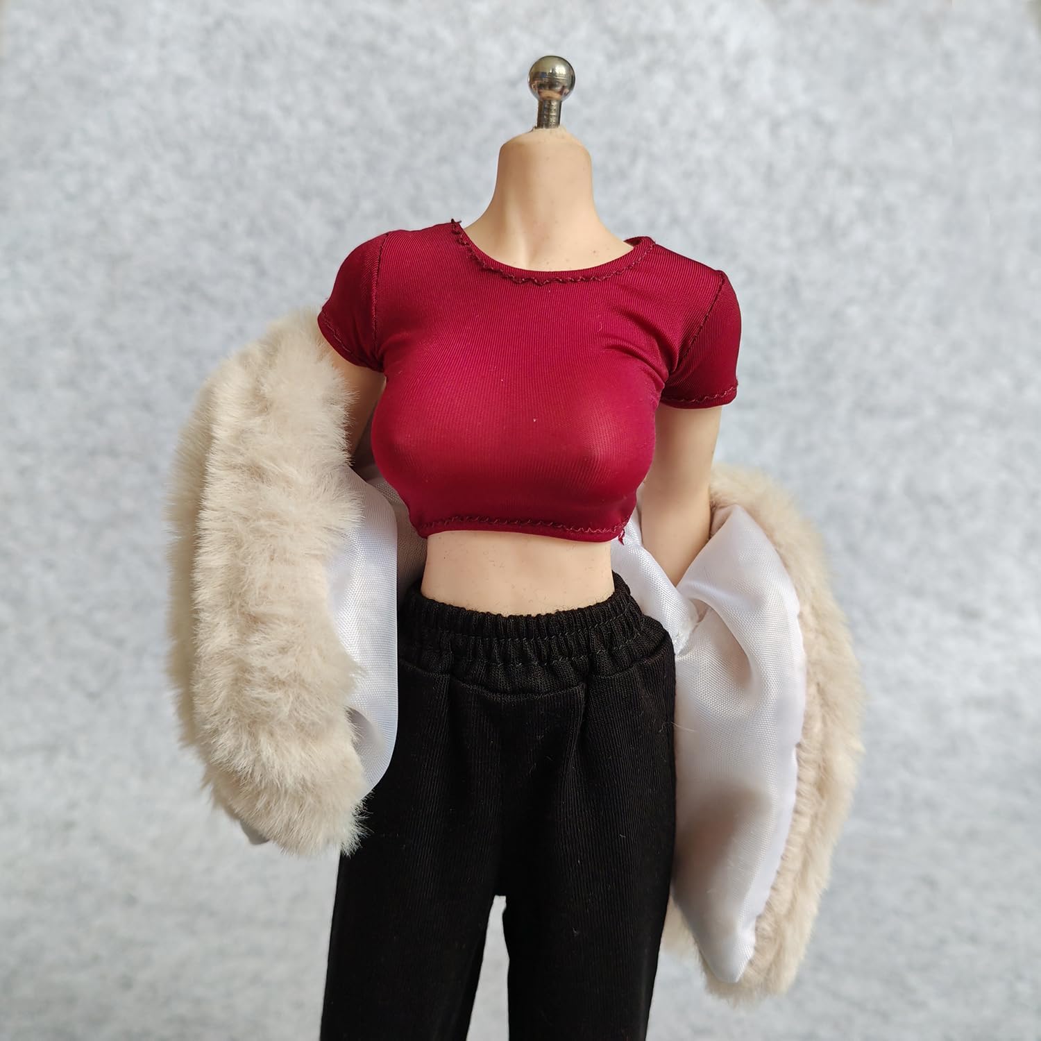 1:6 Scale Fur Coat Cardigan for 12" TBLeague Phicen Female Male Toy Action Figure Doll Clothes (Beige)