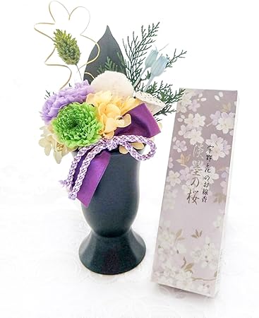 Amazon お供えプリザ ブドフラワー萌木 線香セット 仏壇用 仏花 お供え花 ご佛前 ご仏前 お盆 お彼岸 手作り オリジナル 枯れないお花 萌木 宇野千代 線香 オンライン通販