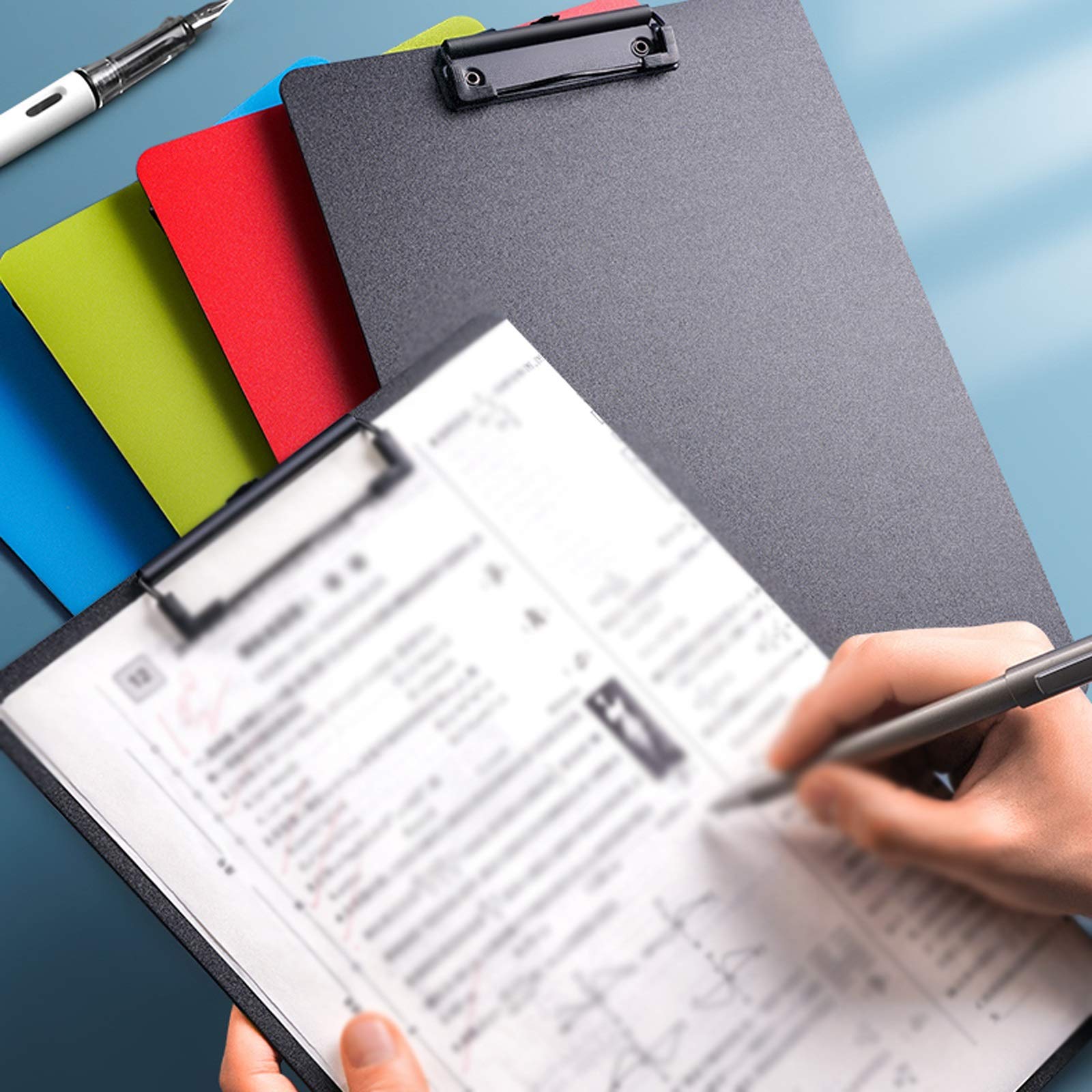 TOMYEUS Klemmbrett A4- und Buchstabengröße Zwischenablage Kunststoffordner Schreibvorstand Lebenslauf File Manager-Bindemittel mit Teleskop-hängenden Löchern 10 Packungen Zwischenablage