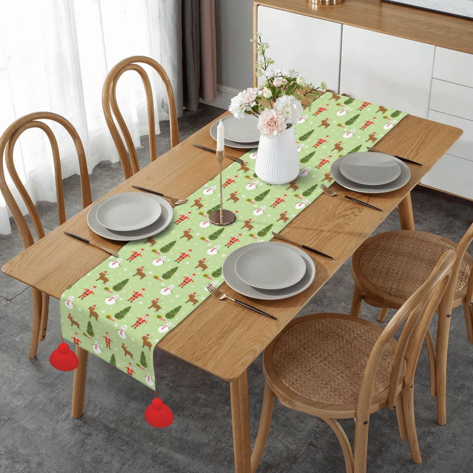 Chemin de table de Noël avec pampilles décoration de fête et d'intérieur bonhomme de neige