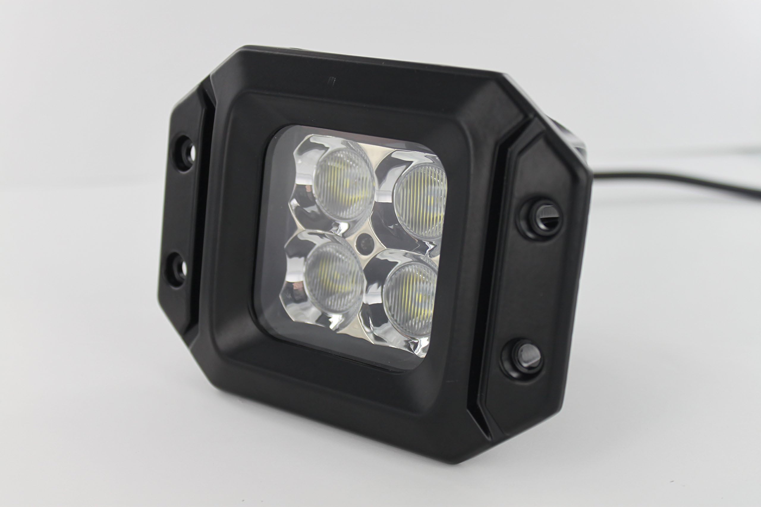 LuxWurx 20 WATT 4 LED 3"x 3" Flush Mount Pod Flood with 3D Optics