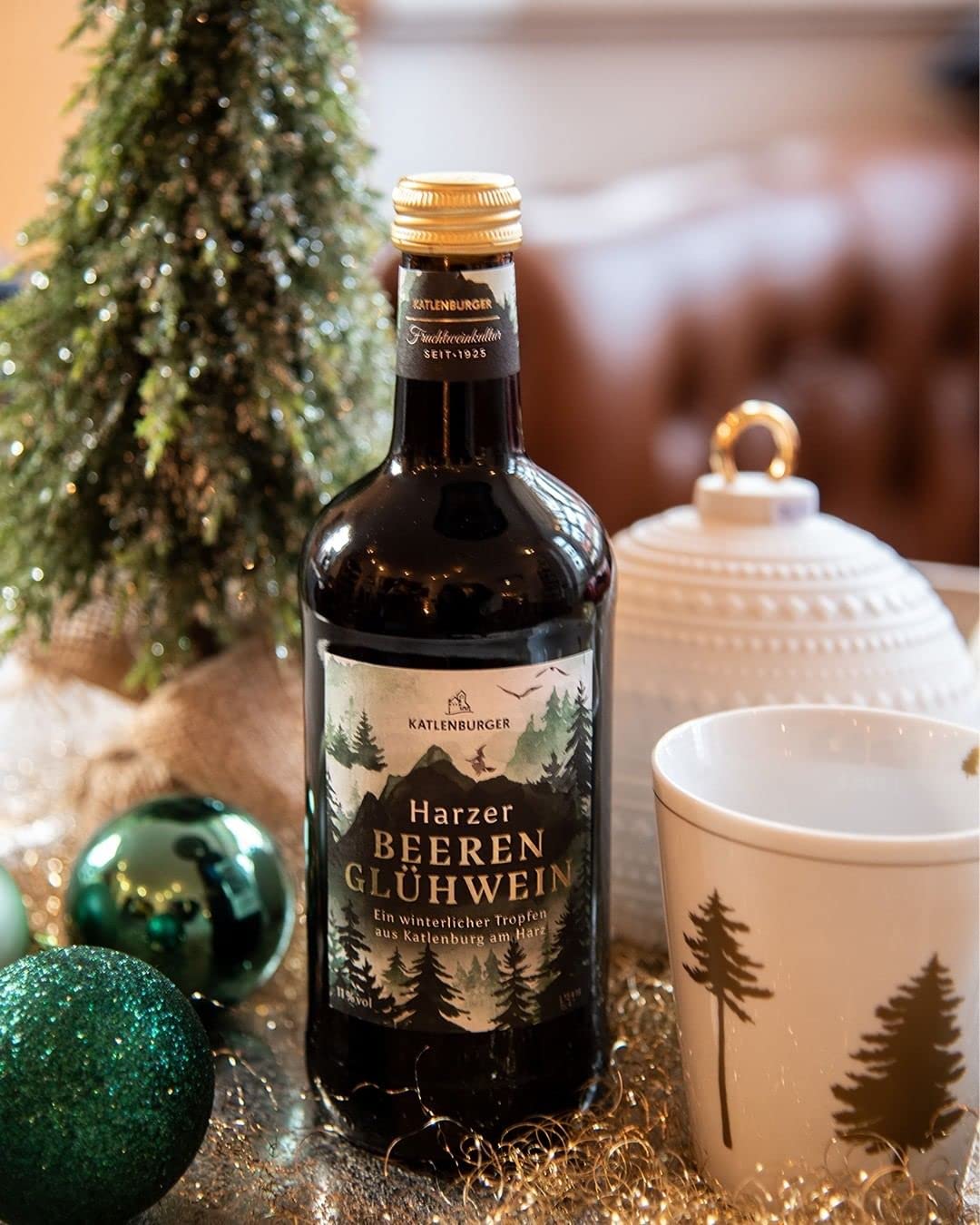 KATLENBURGER - Harzer Beerenglühwein | Beeren Glühwein mit Glühweingewürz. Strahlt die HARZlichkeit der Heimat von KATLENBURGER wider. Ein ganz besonderer Wintertrank. Inhalt: 6x 500ml und 11% vol.