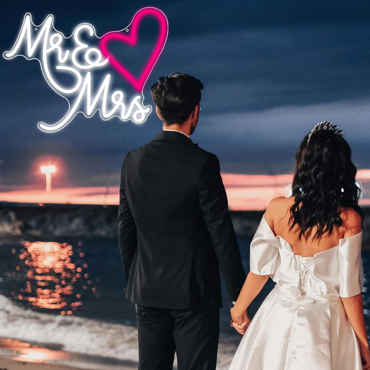 Mr & Mrs Neon Sign for Wedding Wall Decor, Led Signs for Bedroom Wall Neon Light Up Mr and Mrs Sign for Wedding Decor Personalized Gifts for Newlyweds Wedding Decorations for Receptio