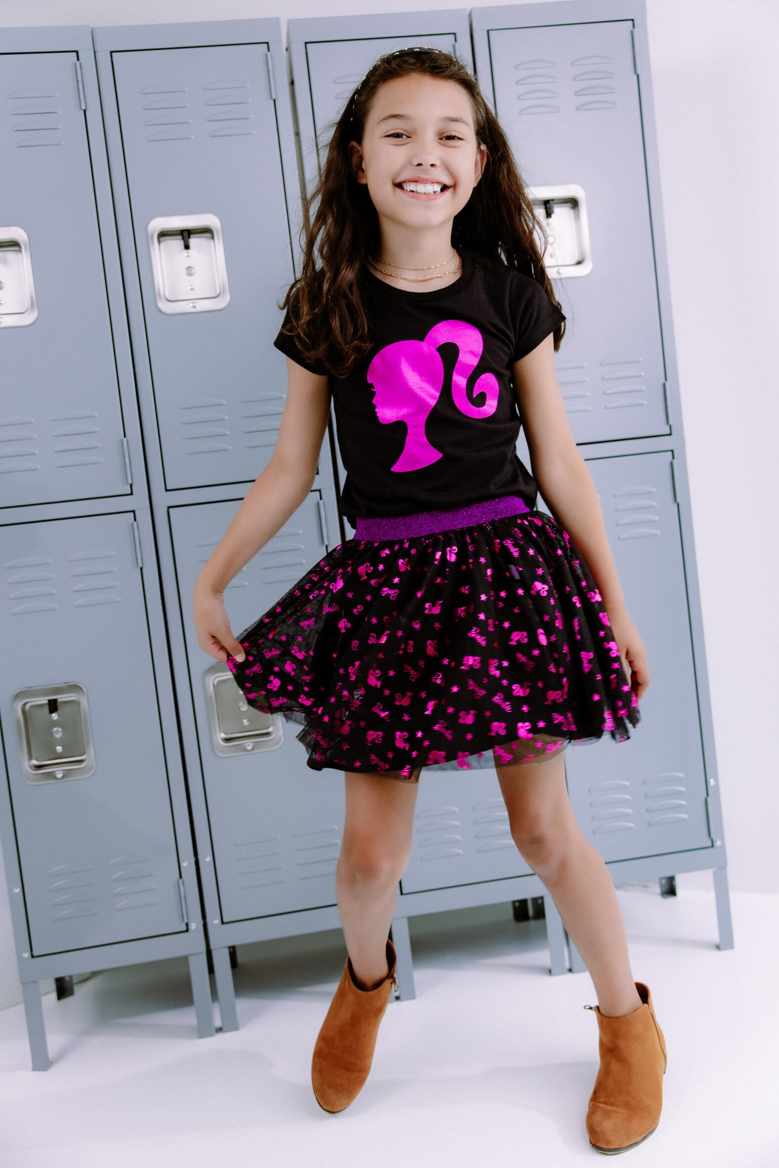 Barbie Maglietta da ragazza con stampa metallizzata e gonna in tulle, per bambini piccoli e grandi