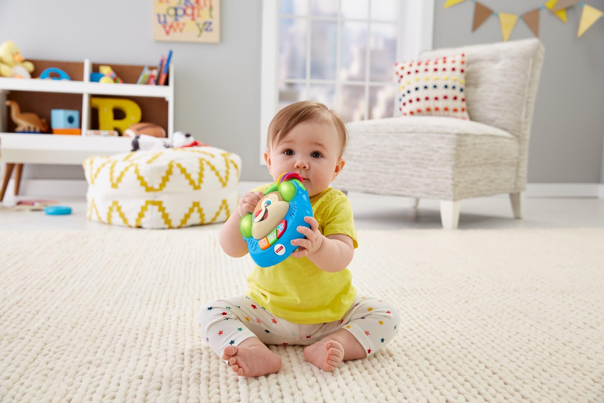 Fisher-Price - Lettore Musicale Canta e Impara, Giocattolo Elettronico Ridi per Bambini 6-36 Mesi, FPV06