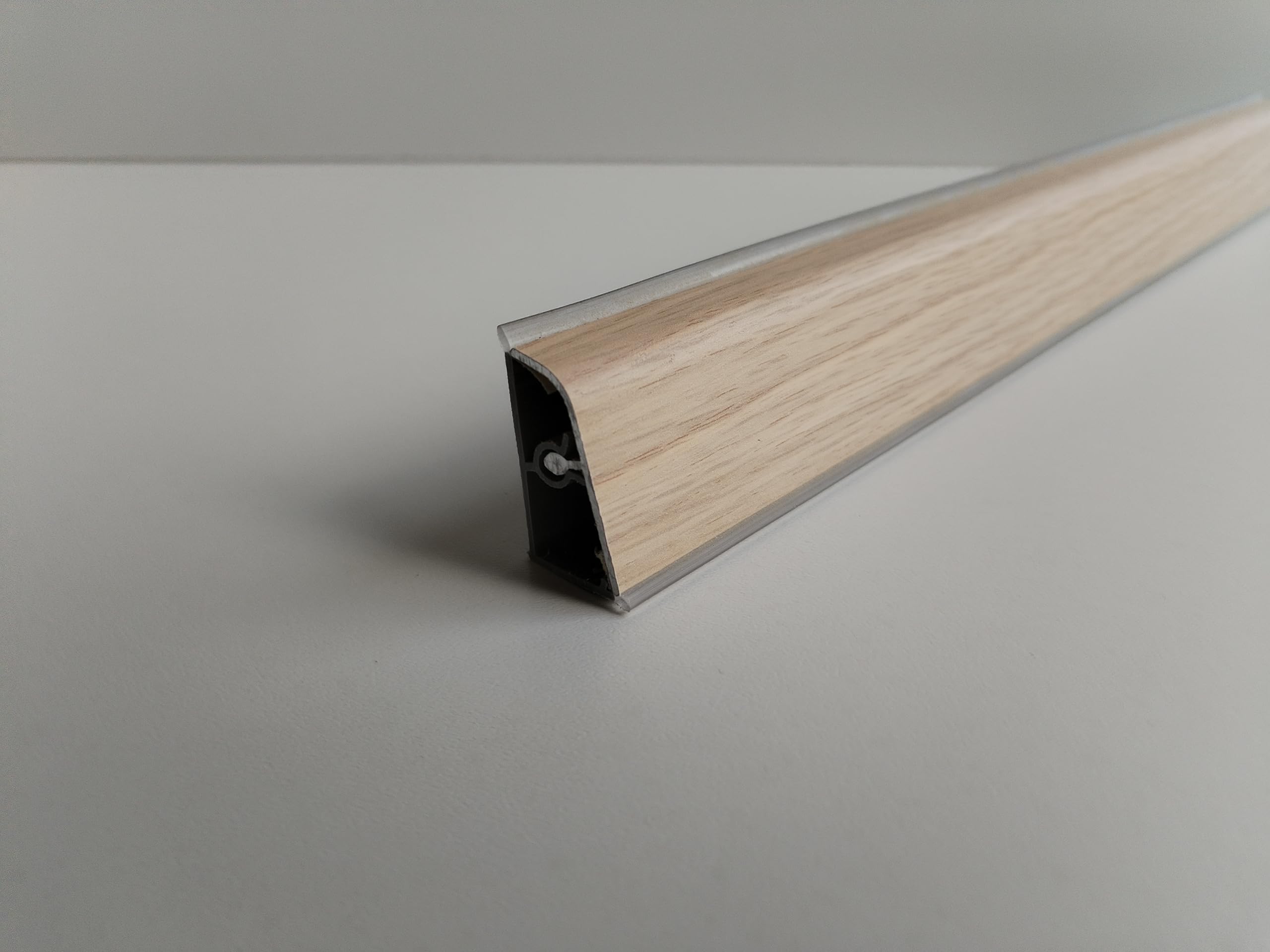 Alzatina per Piani da Cucina in pvc, spalletta per top con la seguente misura= 2 metri lineari compresa di 1 Tappo SX, 1 Tappo DX, 1 Angolo SX, 1 Angolo DX. (vari colori) (1, rovere sbiancato)