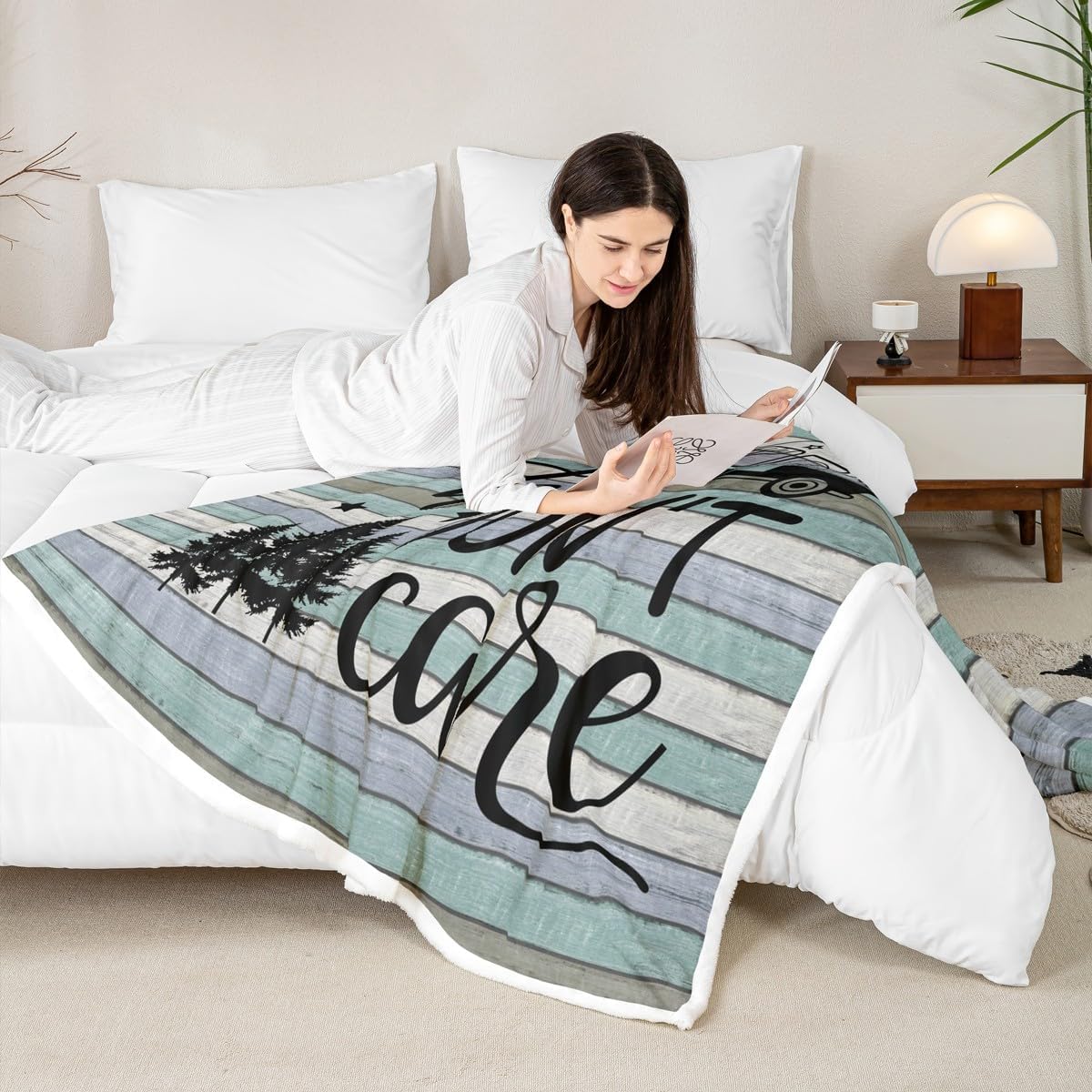 Rustic Farmhouse Style Throw Blanket, Camper Fleece Blanket Throw Size, Happy Camping Sherpa Blanket For Kids Teens Adult, Sketch Drawing Old Barn Door Plush Bed Blanket Decorative Sofa Couch