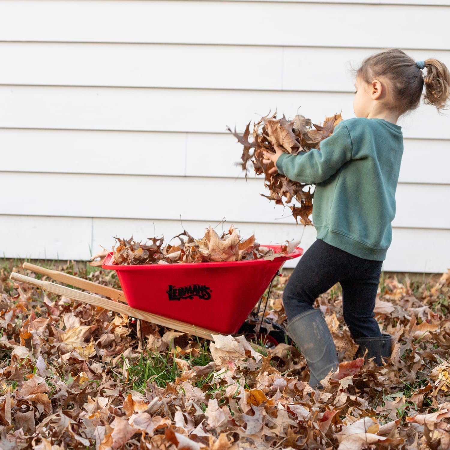 Lehman's Eli & Mattie Kids Wheelbarrow, Sturdy Wooden Handles and Heavy-Duty Plastic Tub, Toy for Outdoor Play, Perfect for Gardening and Active Imaginative Fun