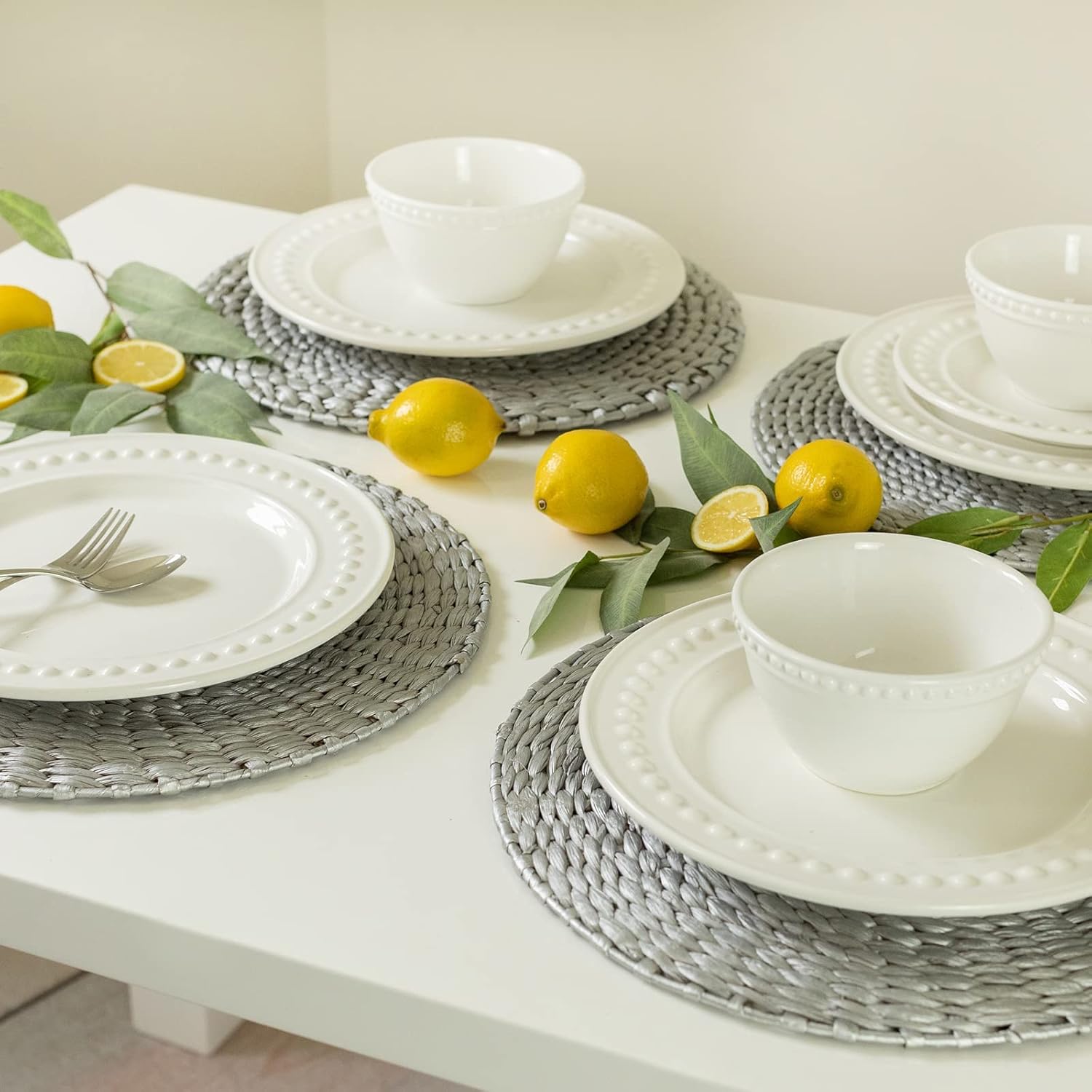 Benson Mills Water Hyacinth Braided Round Placemat Set of 4, for Everyday, Parties, Holiday, Winter, and Christmas Place Mats (Silver, 13.5" Round)