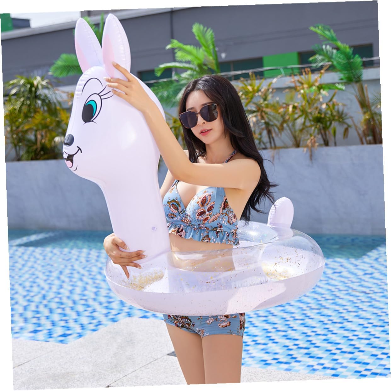 Inflatable Cartoon Rabbit Swimming Ring PVC Float for Adults, Thickened Sequins Water Floating Ring for Summer Pool Party and Water Entertainment