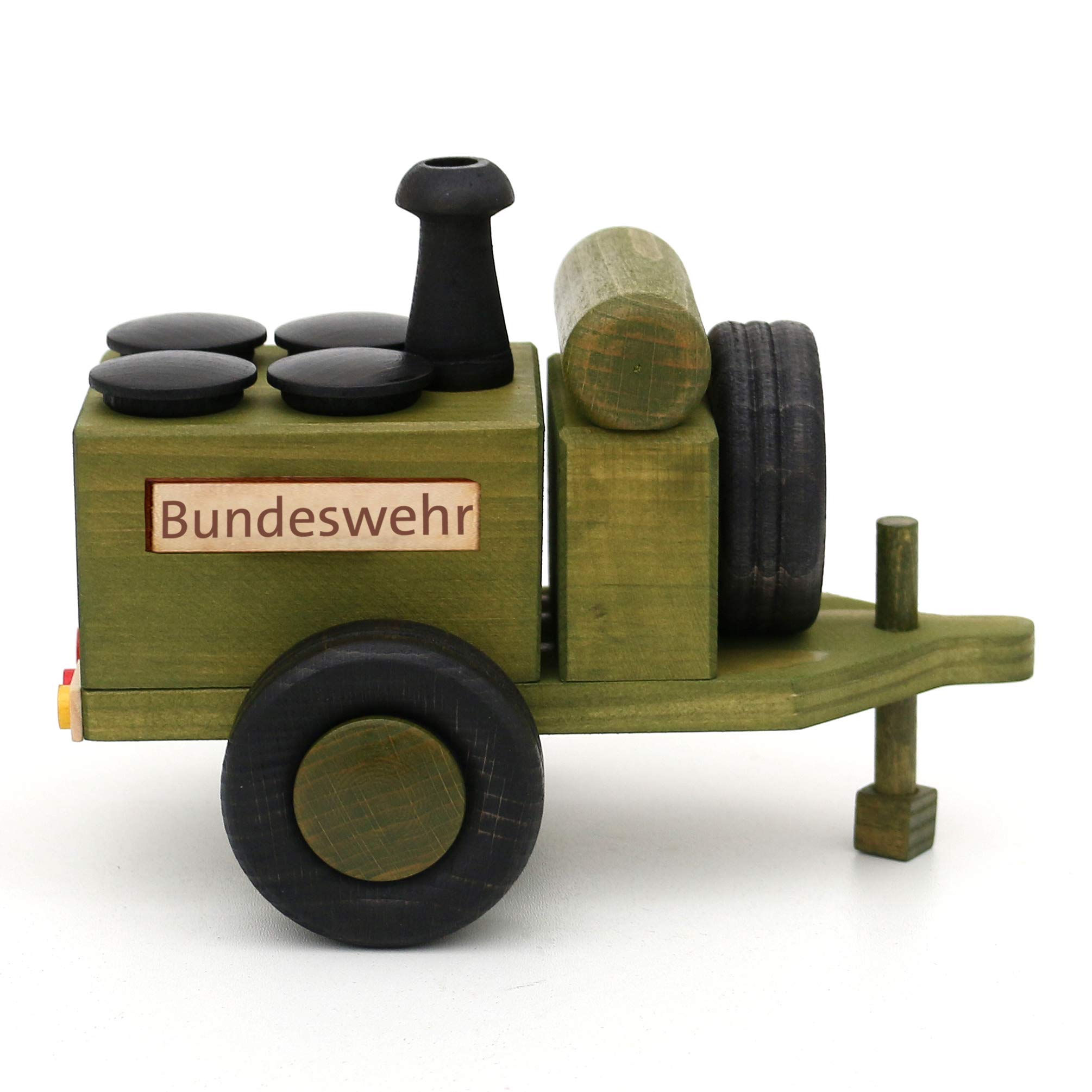 Holz Räucherfigur Gulaschkanone - Bundeswehr - in grün/schwarz, L/B/H: 18 x 11,5 x 13 cm.