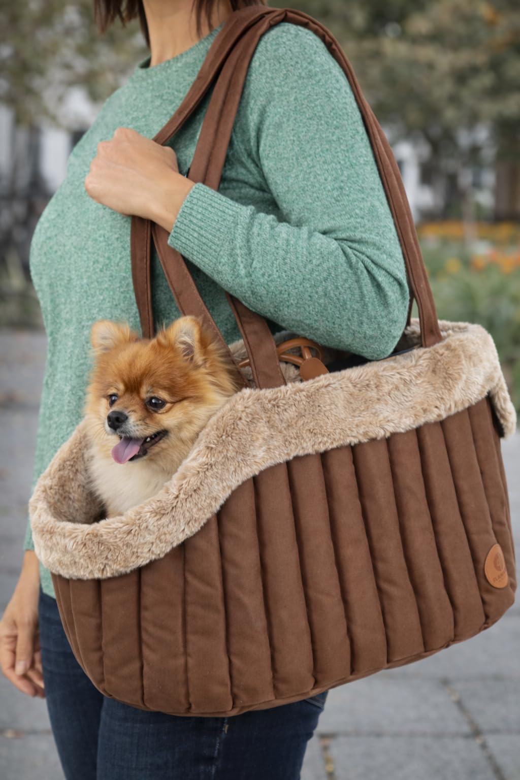 Flamingo Hundetasche - Tragetasche Tuke Braun - 49 x 30 x 32 cm - Polyester mit Schaumfüllung - waschbarer Innenbezug - Sicherheitsleine mit Karabiner