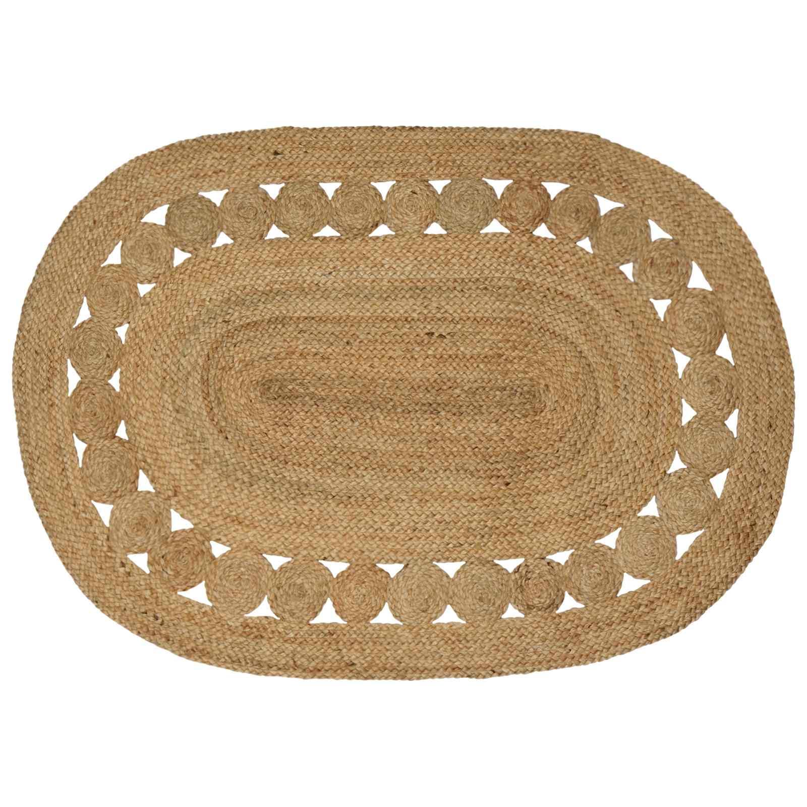Tapis en jute naturel pour une décoration de salon et chambre cocooning