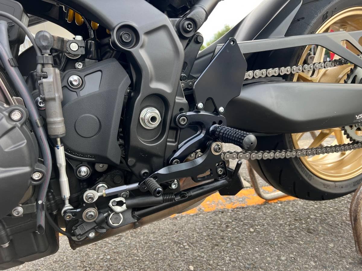 Amazon | XSR900 22- MT-09 21- STDバックステップ逆シフト Amazon | XSR900 22- MT-09 21- STDバックステップ逆シフト