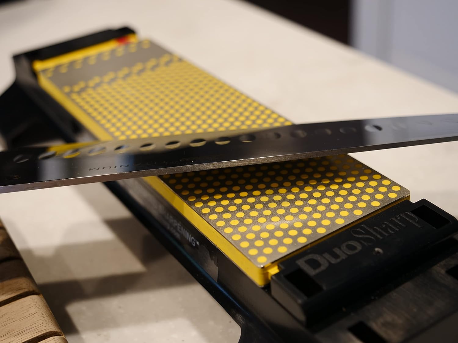 DMT DuoSharp 8-inch Whetstone - Image 9