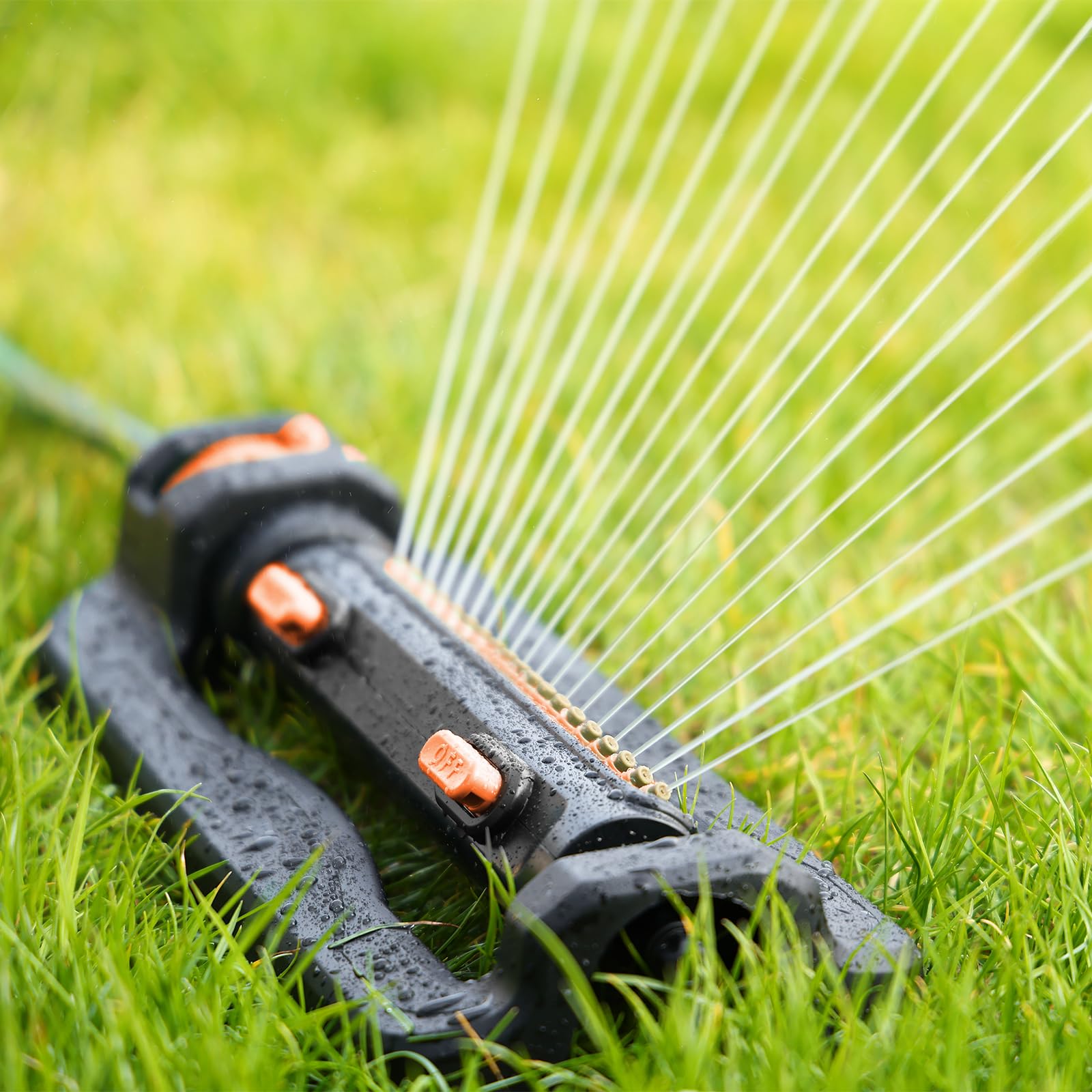 RESTMO Rasensprenger für 390 m², mit 19 Düsen & Gewichtssockel, Gartensprinkler-System mit Einstellbarer linker/rechter/Vollflächen-Beregnung für Garten und Rasen, Orange