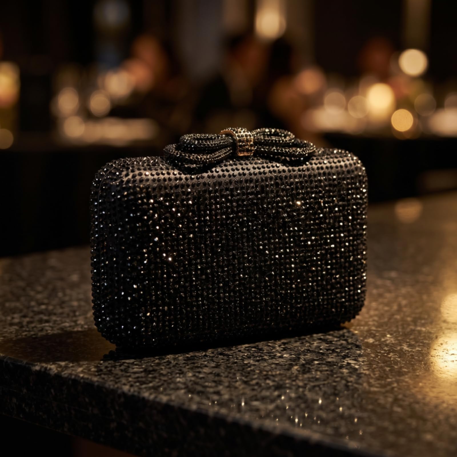 Bolso de Fiesta para Mujer Bolso Clutch Cartera de Mano Bolso de Noche Cartera Elegante con Cierre Metálico Exterior con Brillo de Pedrería Estuche, Array, Negro