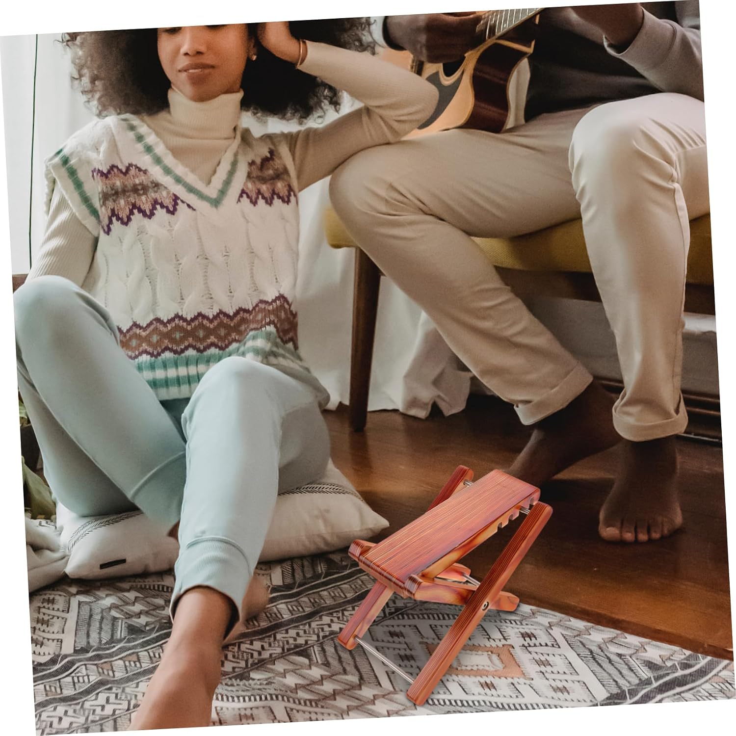 Adjustable Wooden Foot Stool for Classical Guitarists Portable Height Adjustable Footrest for Acoustic and Electric Guitars 1 Piece