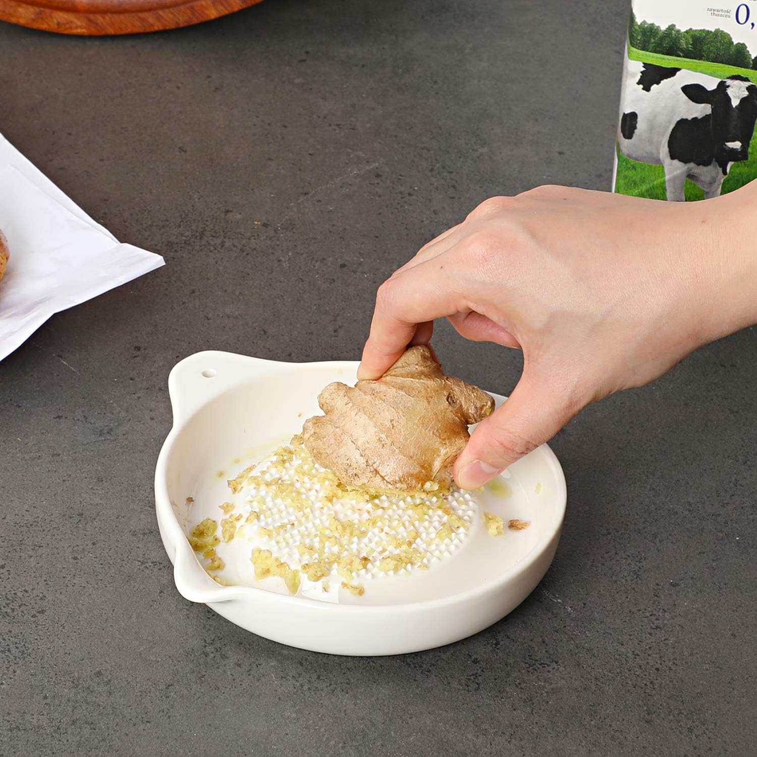 ONTUBE Ceramic Grater Plate for Ginger, Garlic, Onion (5.5" x 1 Pieces) image 5