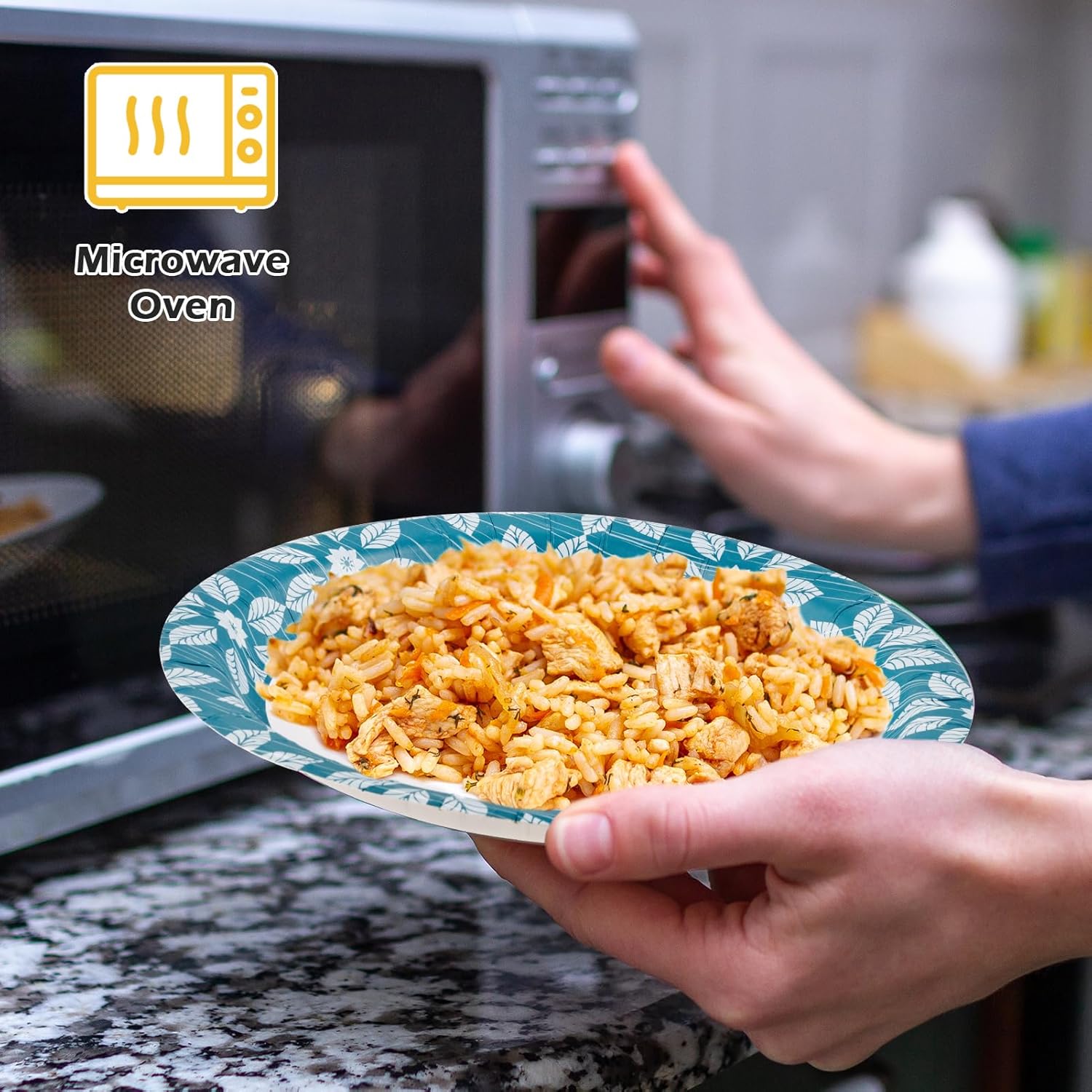 JOLLY CHEF 10 inch 140 Pack Disposable Paper Plates Soak Proof, Cut Proof, Microwave Safe for Everyday Use and 200 Pack Disposable Paper Napkins