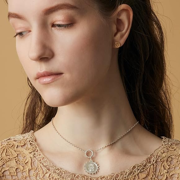 Amazon.co.jp: [アガット] シルバーコインモチーフスタッズピアス