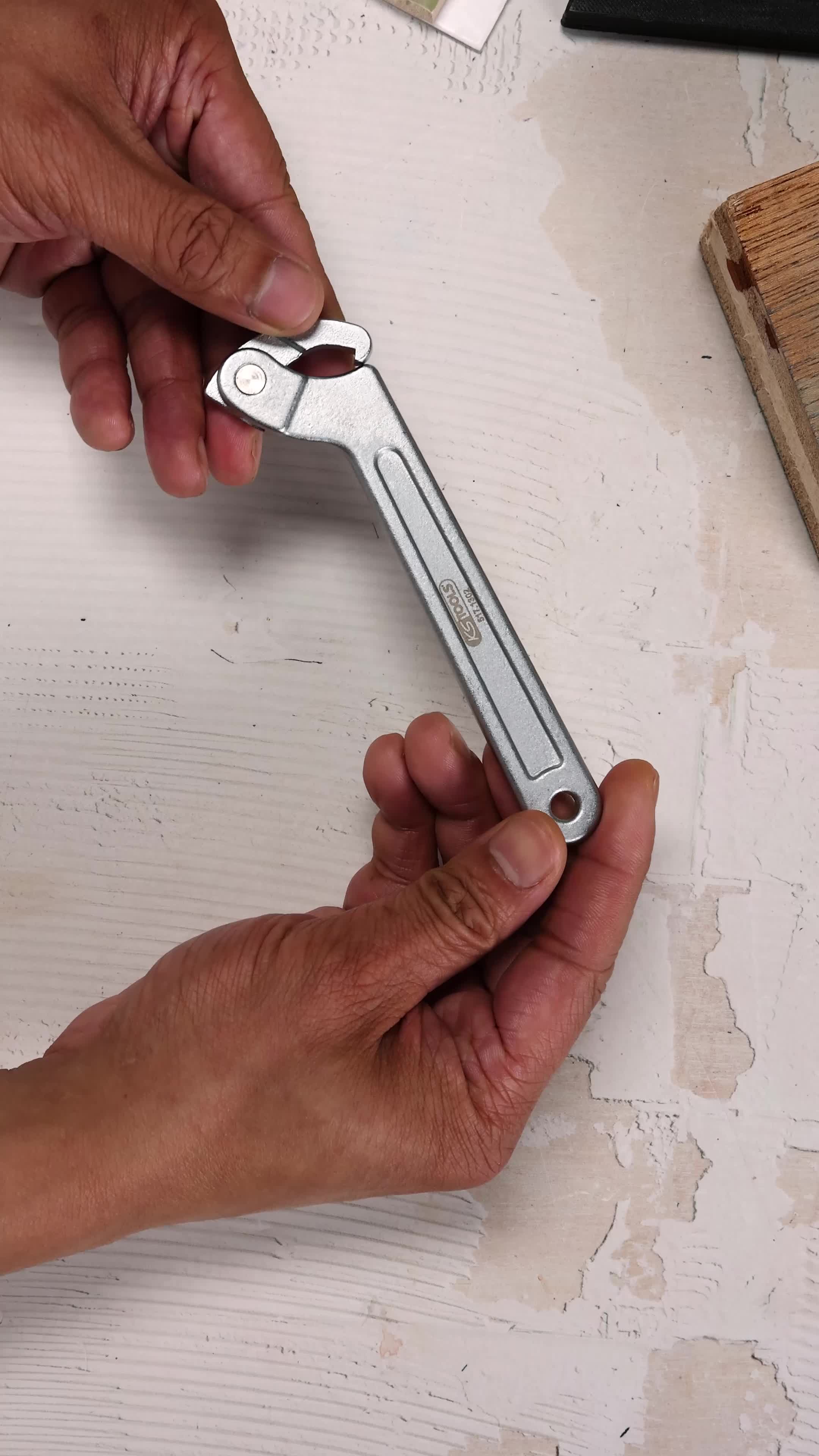 KS Tools 517.1303 Flexible Hook Wrench With Nose, 32-76mm