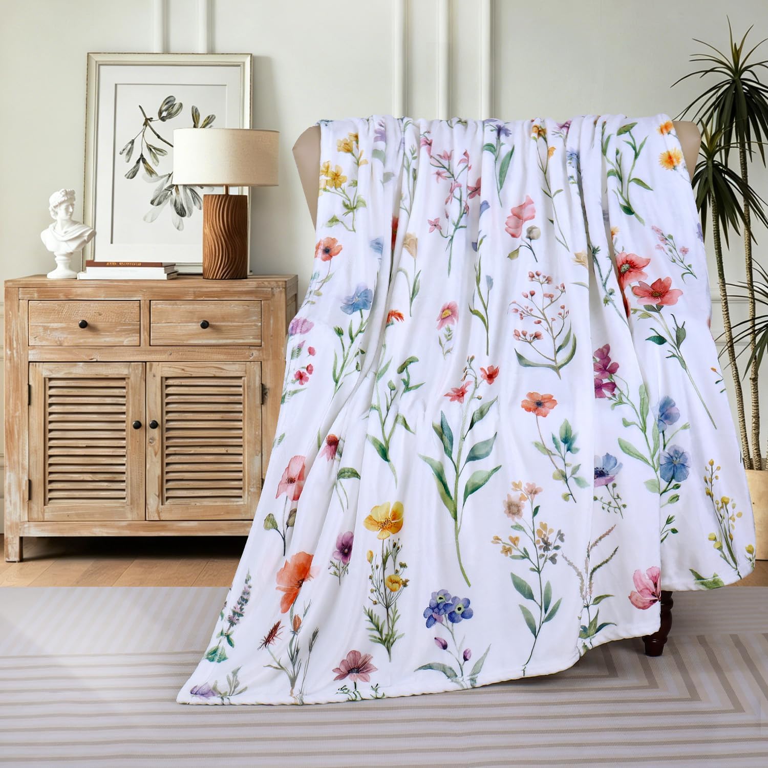 Floral Throw Blanket Spring Wildflower Flowers Throw Blanket Ultra Soft Flannel Fleece Throw Blankets Lightweight Fluffy Plush Bed Blankets for Bedding Couch Sofa 50"X60"