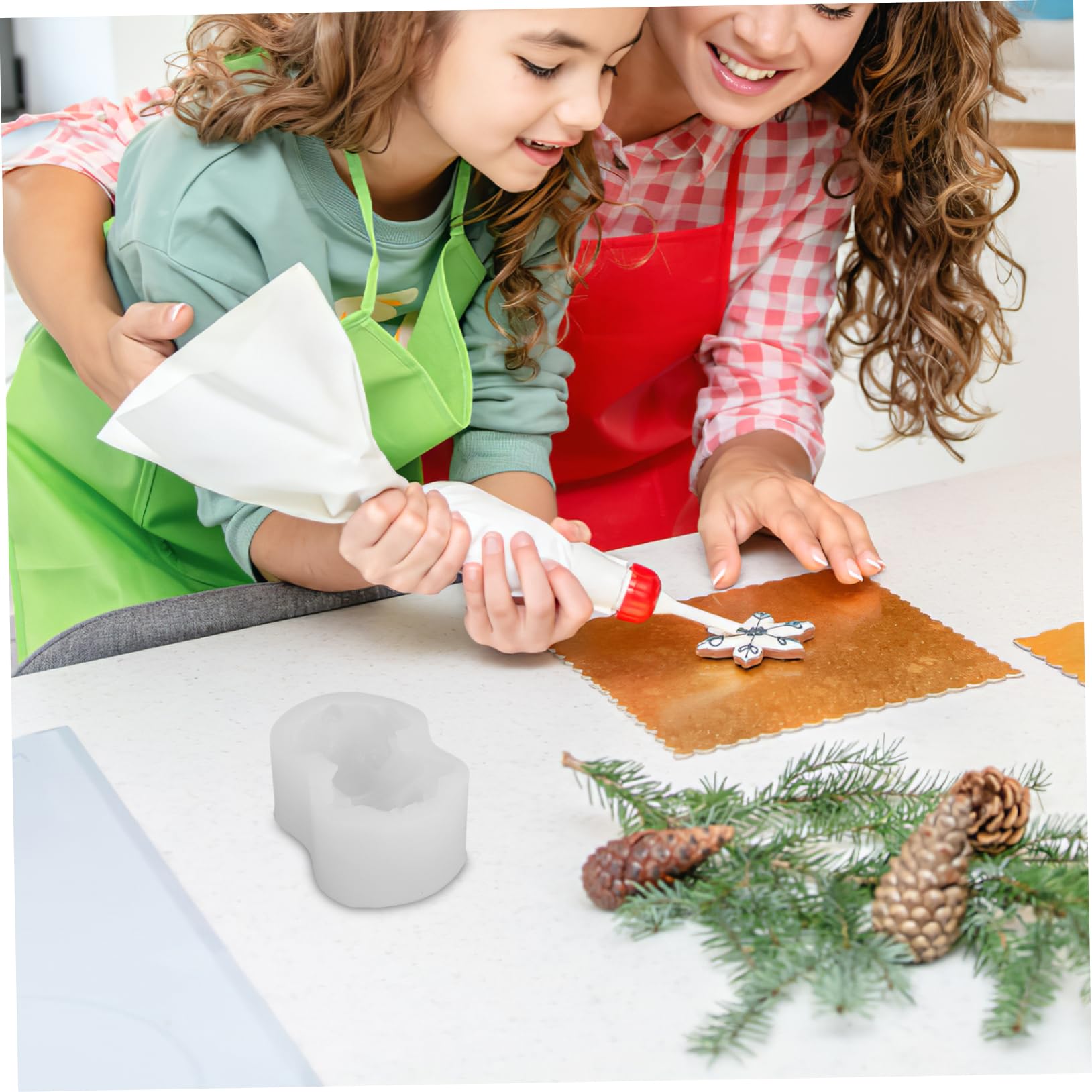 VILLCASE Moule à Gâteau Mousse Haute Température Moule Cookie et Cake Décoratif Blanc pour Pâtisserie Diy et Fêtes Cadeau