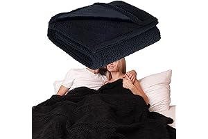 Waterproof Blanket for Couples - A Cocoon of Comfort and Privacy