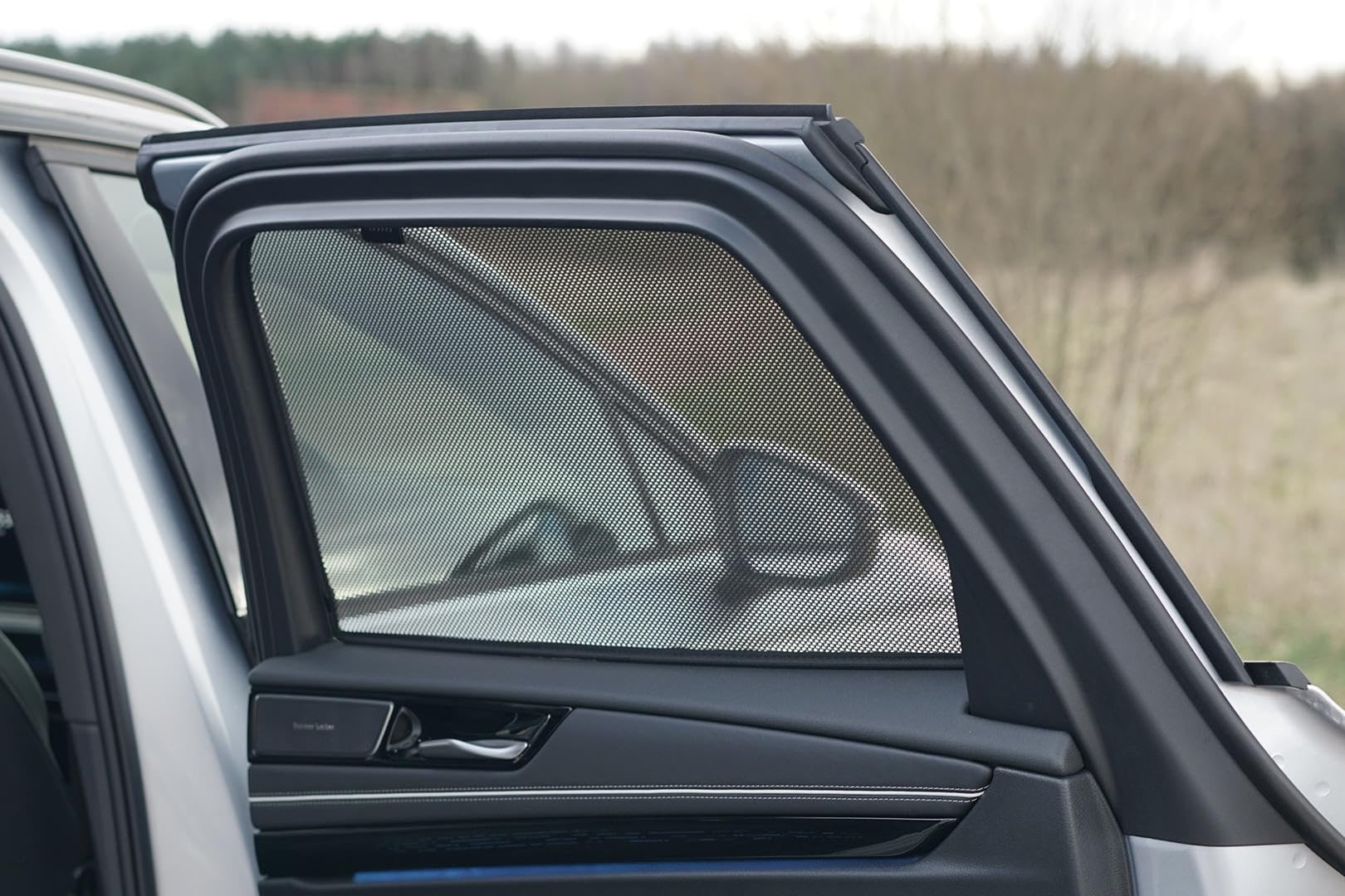 Satz Car Shades (Hintertüren) kompatibel mit Volkswagen ID.7 Tourer 2024- (2-teilig) Passgenaue Sonnenschutzblenden