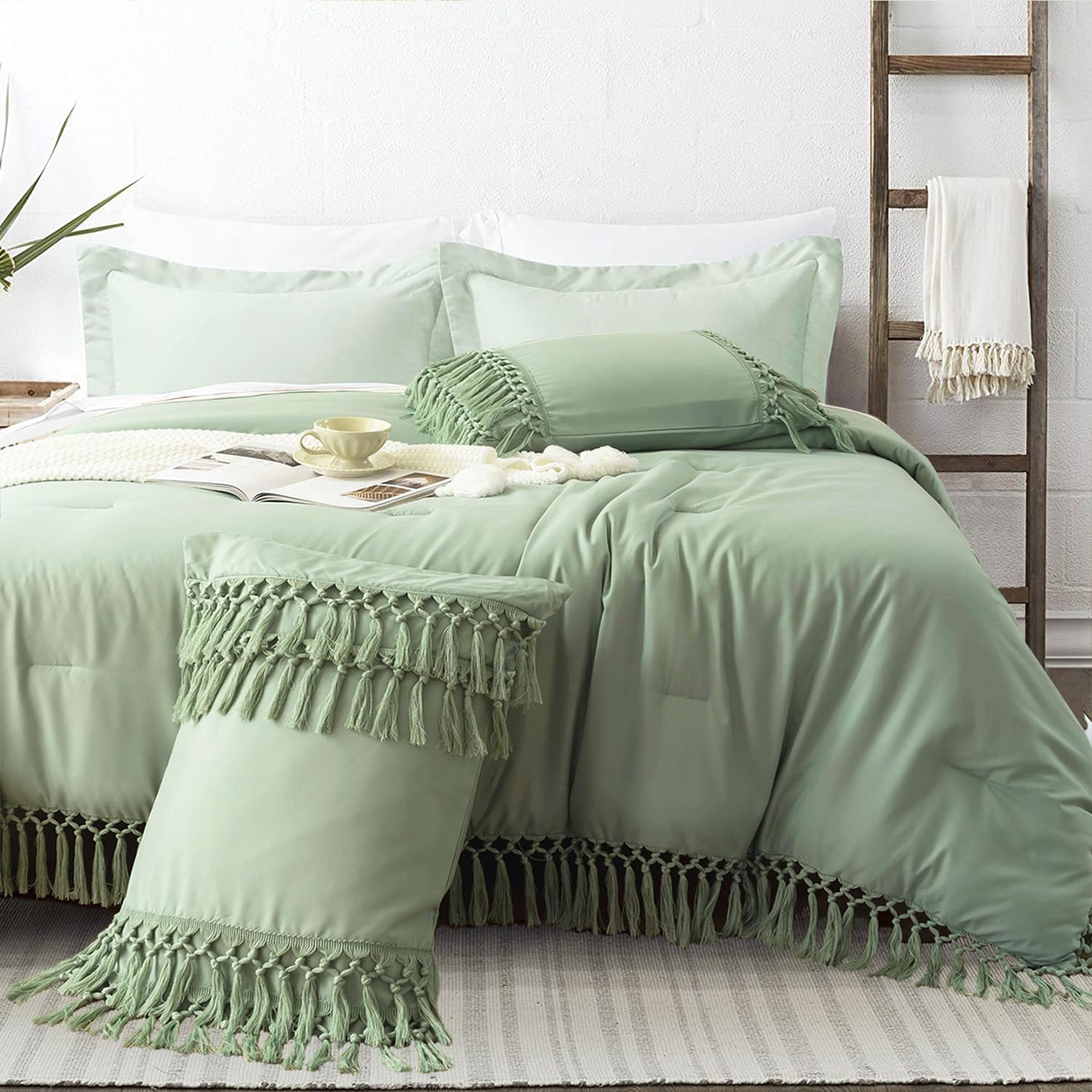 ALEISSEL Sage Green Comforter Set King Size, UltraSoft