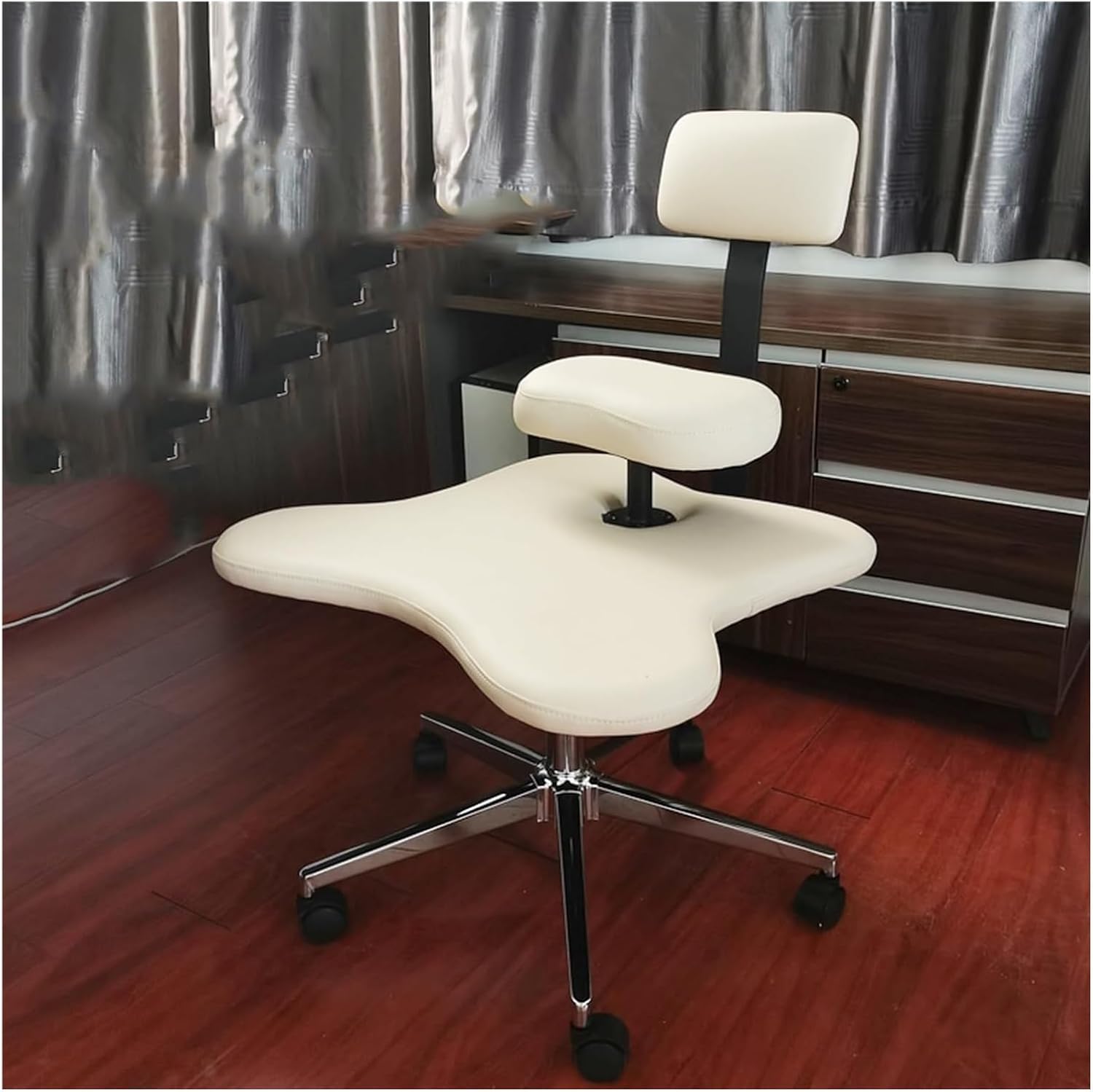Office Chair Cross Legged Chair，Easy Assembly Height Adjustable Cross-Legged Chair for Office & Classroom, Kneeling Chair with 5 Wheels, Meditation Chair for Home Worker/Yoga Lover(White)