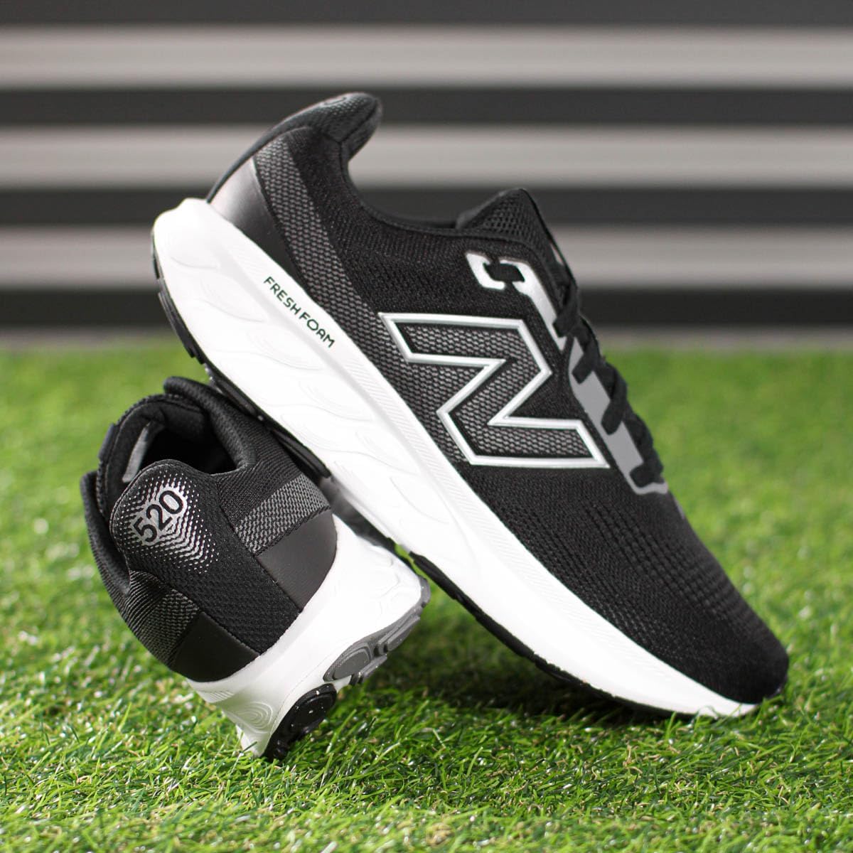 Tênis New Balance 520 V9 Masculino