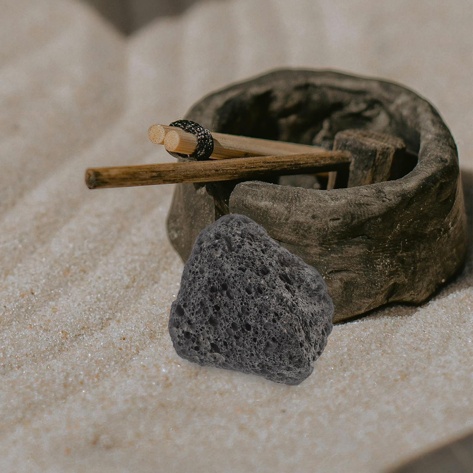 BESTonZON Pierres de lave naturelles - Cheminée volcanique - Galets de pierre de lave pour aquariums et parterres de plantes - 1 sachet de 400 g - Pierre volcanique poreuse pour eau douce et eau salée