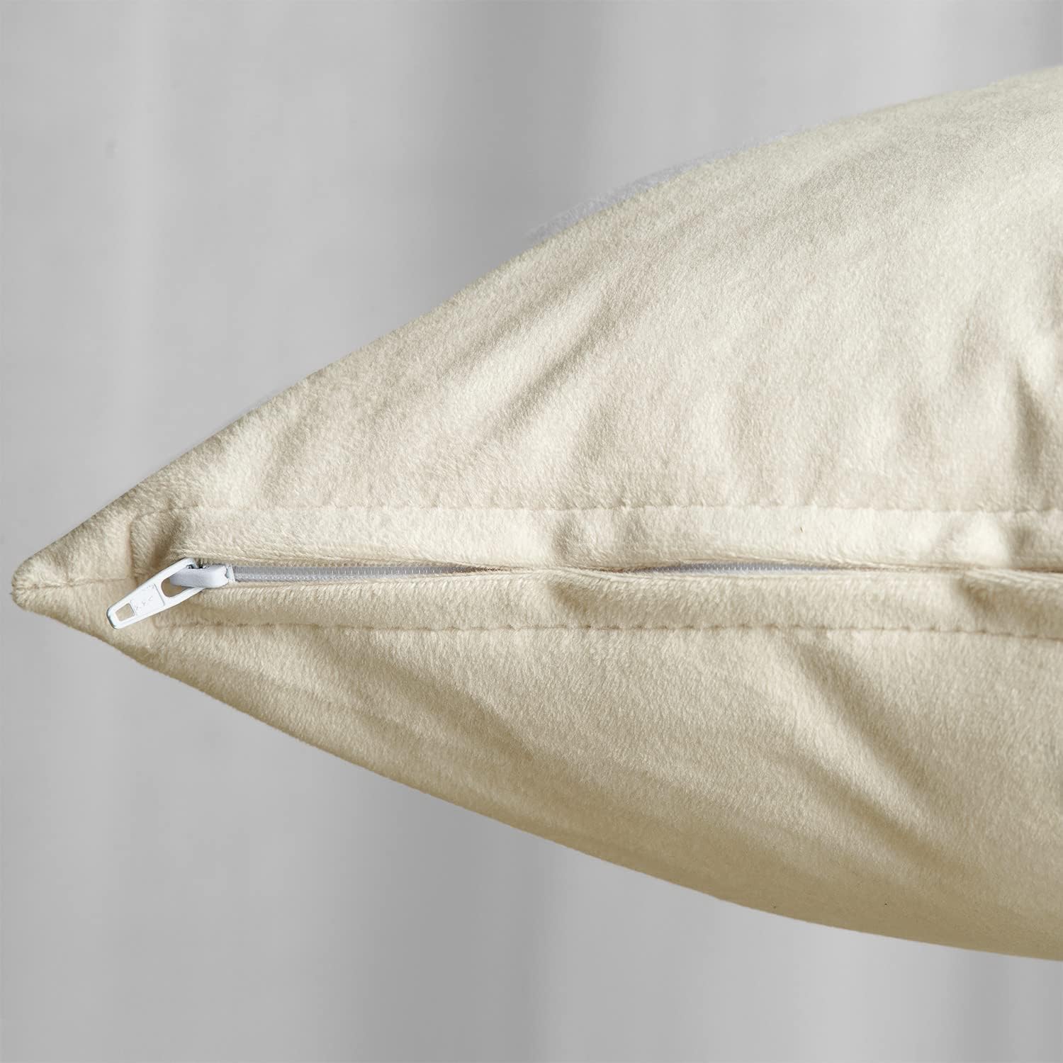 HPD Half Price Drapes Cushion Cover 18 x 18 Signature Velvet - VPCH-120601-CC18PR - Pair, Alabaster Beige