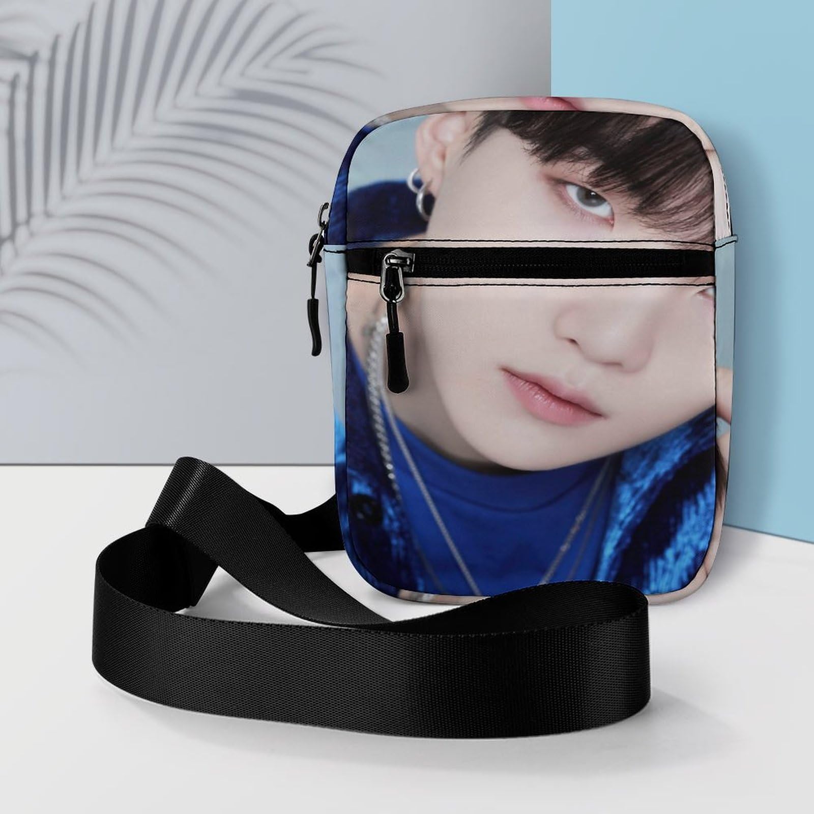 Amazon.co.jp: BTS 防弾少年団 V SUGA J-HOPE RM 斜め掛け ボディ