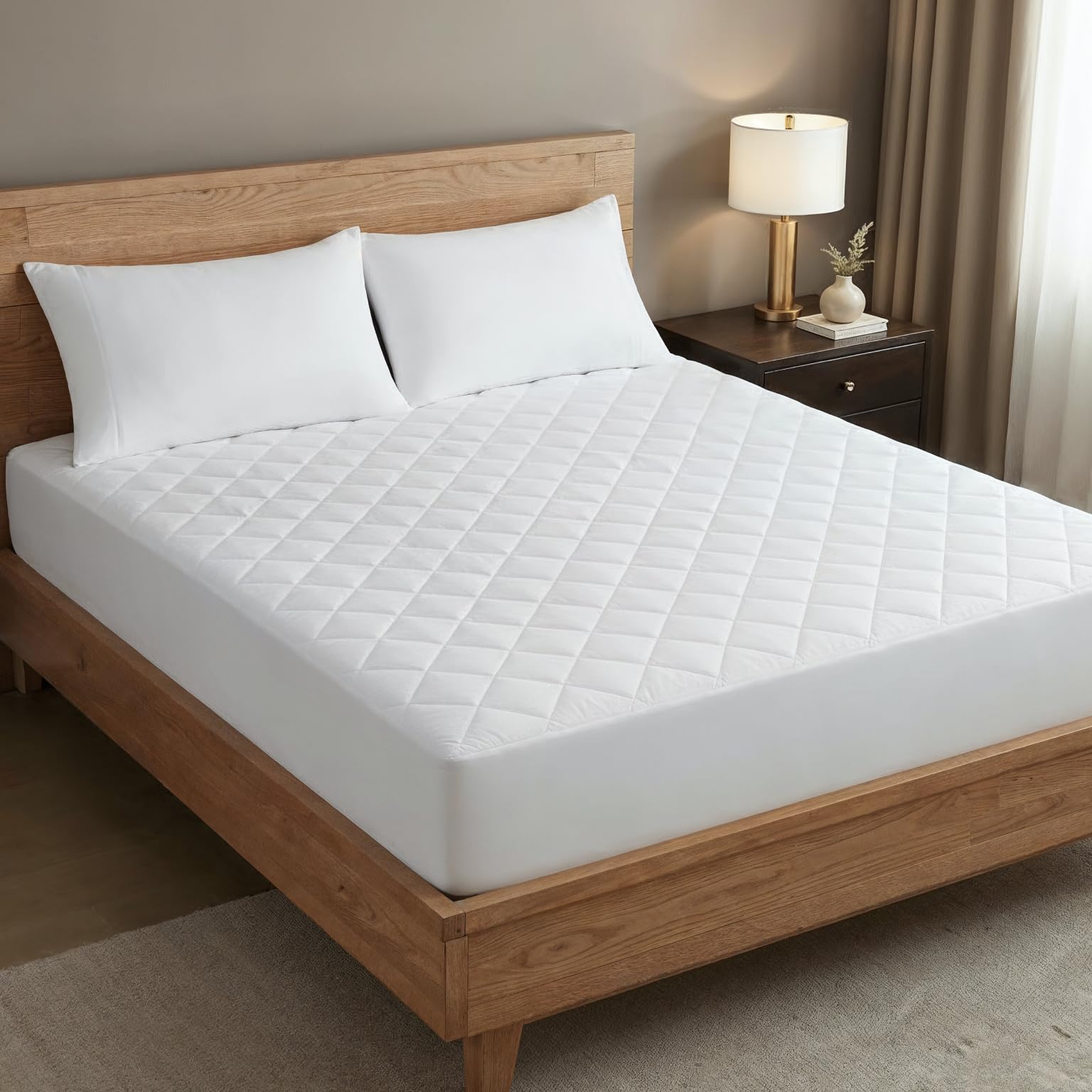 quilted fitted mattress pad queen size - elastic fitted mattress topper protector & cover - breathable, soft, low profile top cover with 8-16 inch deep pockets - easy-fit & machine washable - white