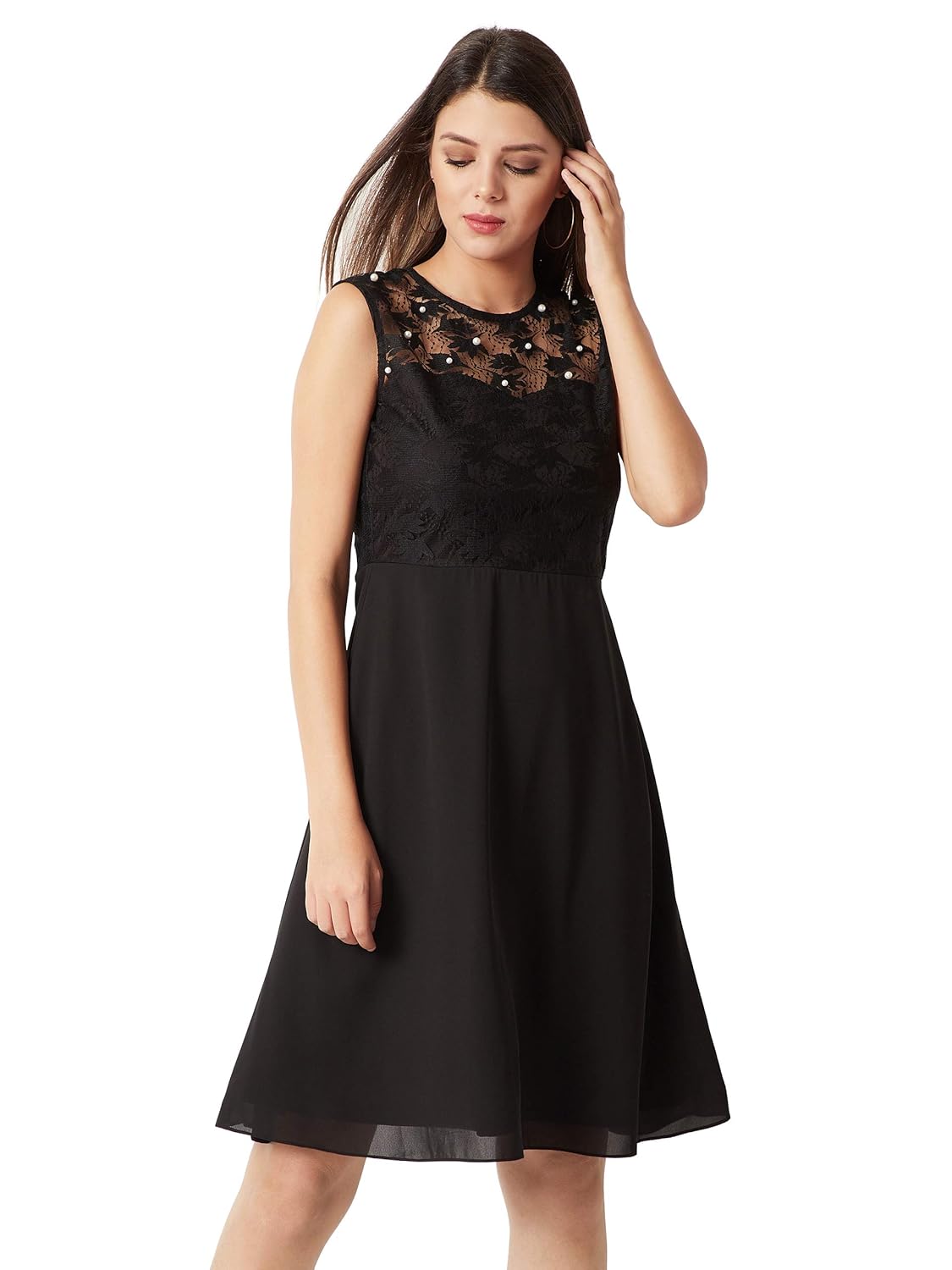 Miss Chase Georgette Women’s Solid Round Neck Full Sleeves Hooded Boxy Crop Sweatshirt Miss Chase Georgette Women’s Solid Round Neck Full Sleeves Hooded Boxy Crop Sweatshirt