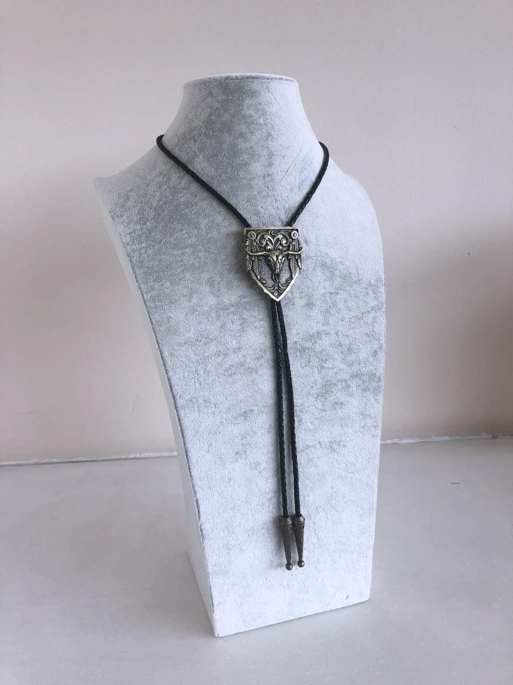 Bolo Tie For Men,Cowboy Necklace,Vintage Antique Bronze Plated Longhorn Bull Western Bolo Tie
