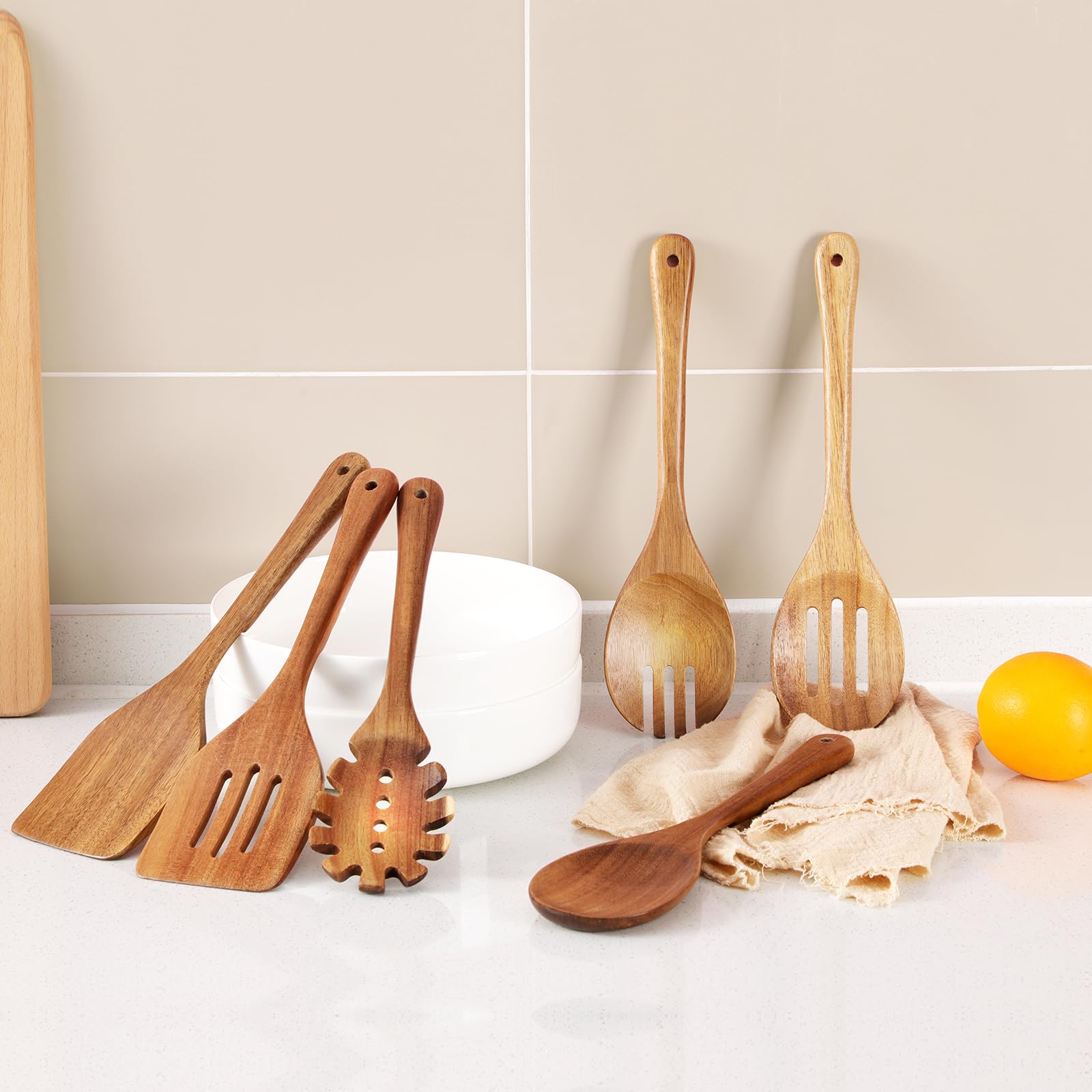 Cucharas de madera para cocinar, 6 piezas de utensilios de cocina de madera de acacia natural con diseño antiadherente y resistente al calor, juego de utensilios de cocina de madera con agujero
