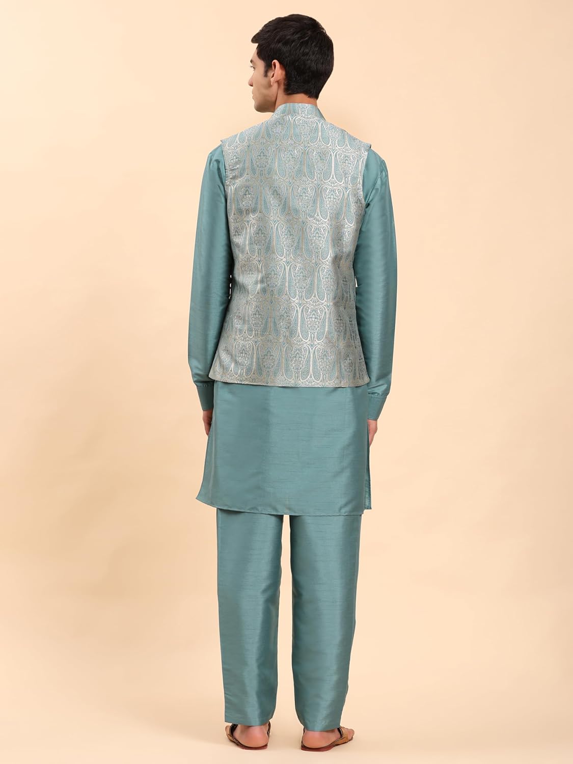 Pro-Ethic Style Developer Mens Indian Traditional Cotton Kurta Set With Jacquard Silk Jacket (Waistcoat) For Men (C-117) - Image 2