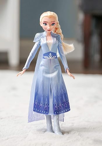 Miniatura 2 de Disney Frozen Elsa Fashion - Muñeca de moda con pelo largo rubio y traje azul inspirada en Frozen 2, juguete para niños de 3 años en adelante