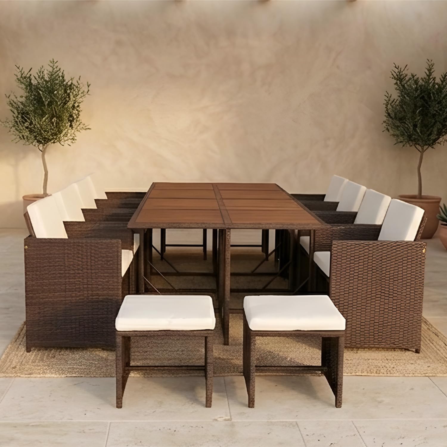 CONCEPTO FÁBRICA | Salón de jardín Empotrable Toledo 12 plazas Resina Trenzada Marrón | Mesa de comedor exterior con 8 Sillones y 4 Pufs | Bandeja Acacia | Cojines Beige Desenfundables | Funda