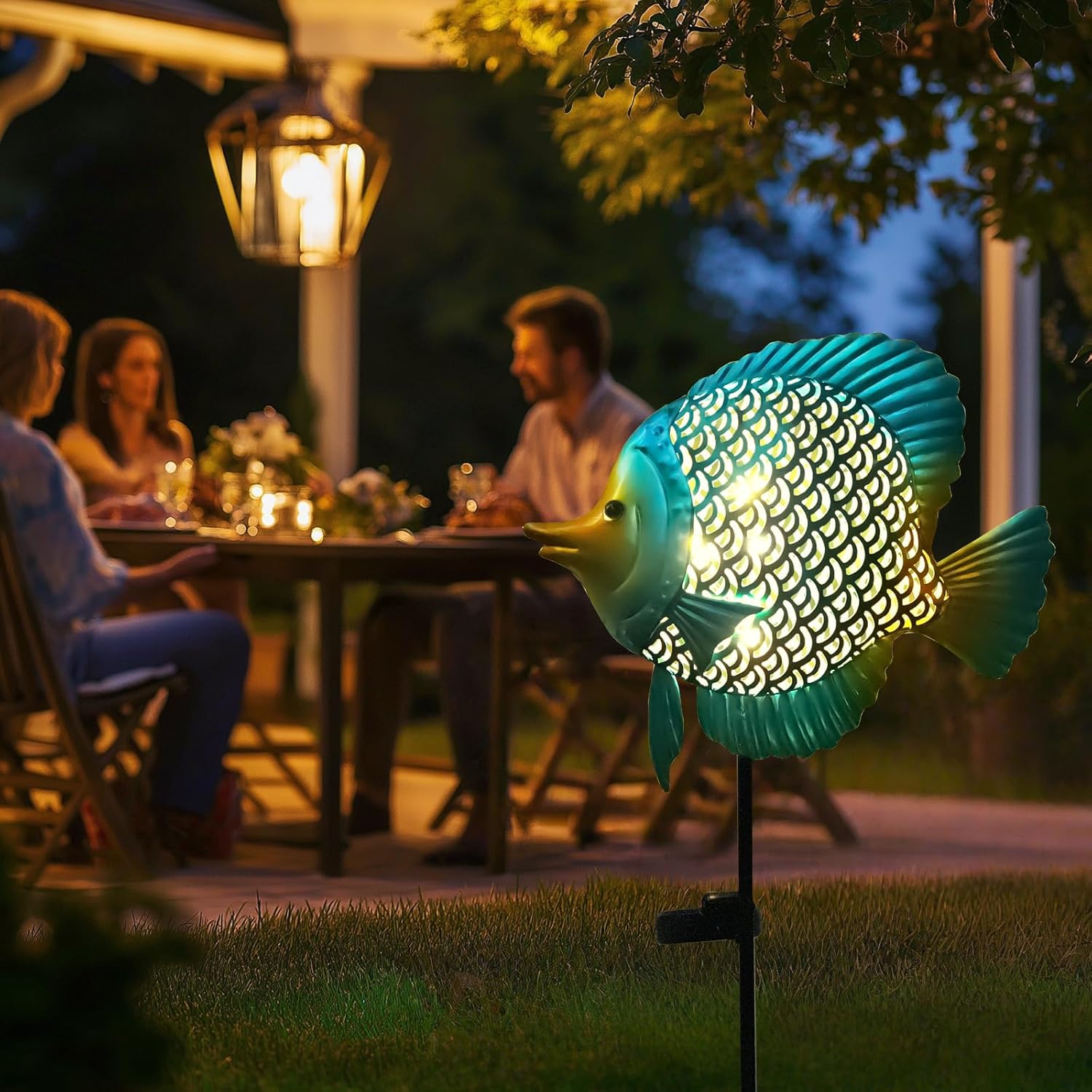 HONGLAND Solar Pathway Lights, Outdoor Solar Powered Garden Lights with Warm Yellow LED, Metal Fish Design Stake for Lawn, Yard, Patio and Landscape Decoration (Waterproof)