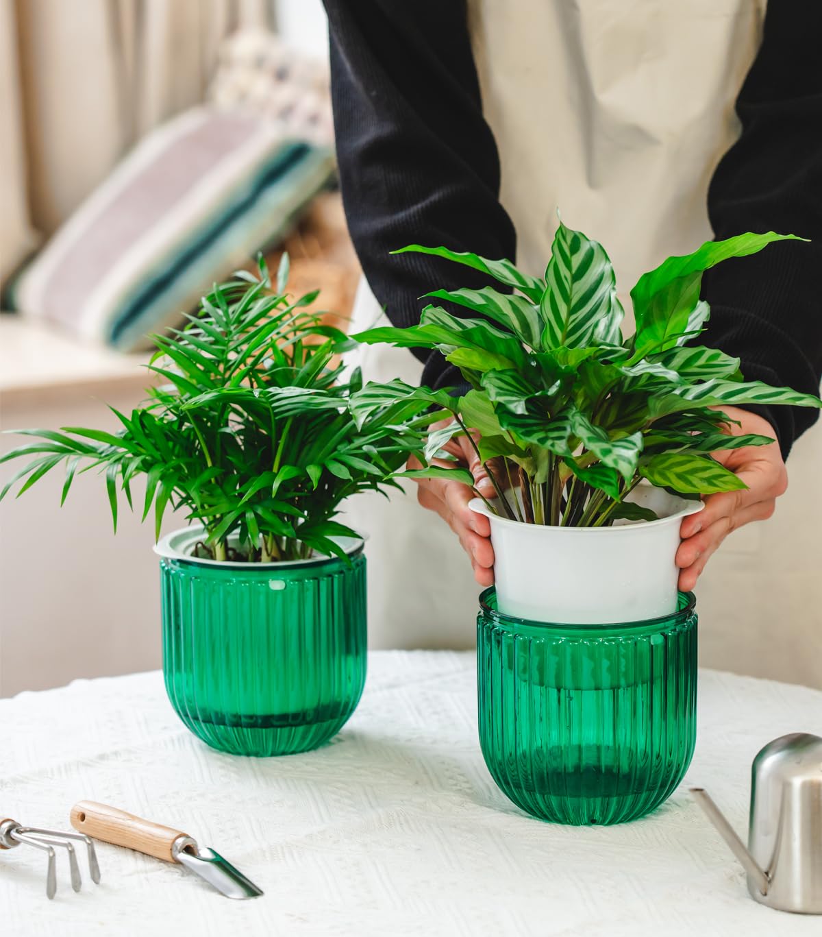 Josteve 5.3 Inch 2 Pcs Self Watering Hanging Planter Indoor Plant Pots with Drainage Holes - Image 4