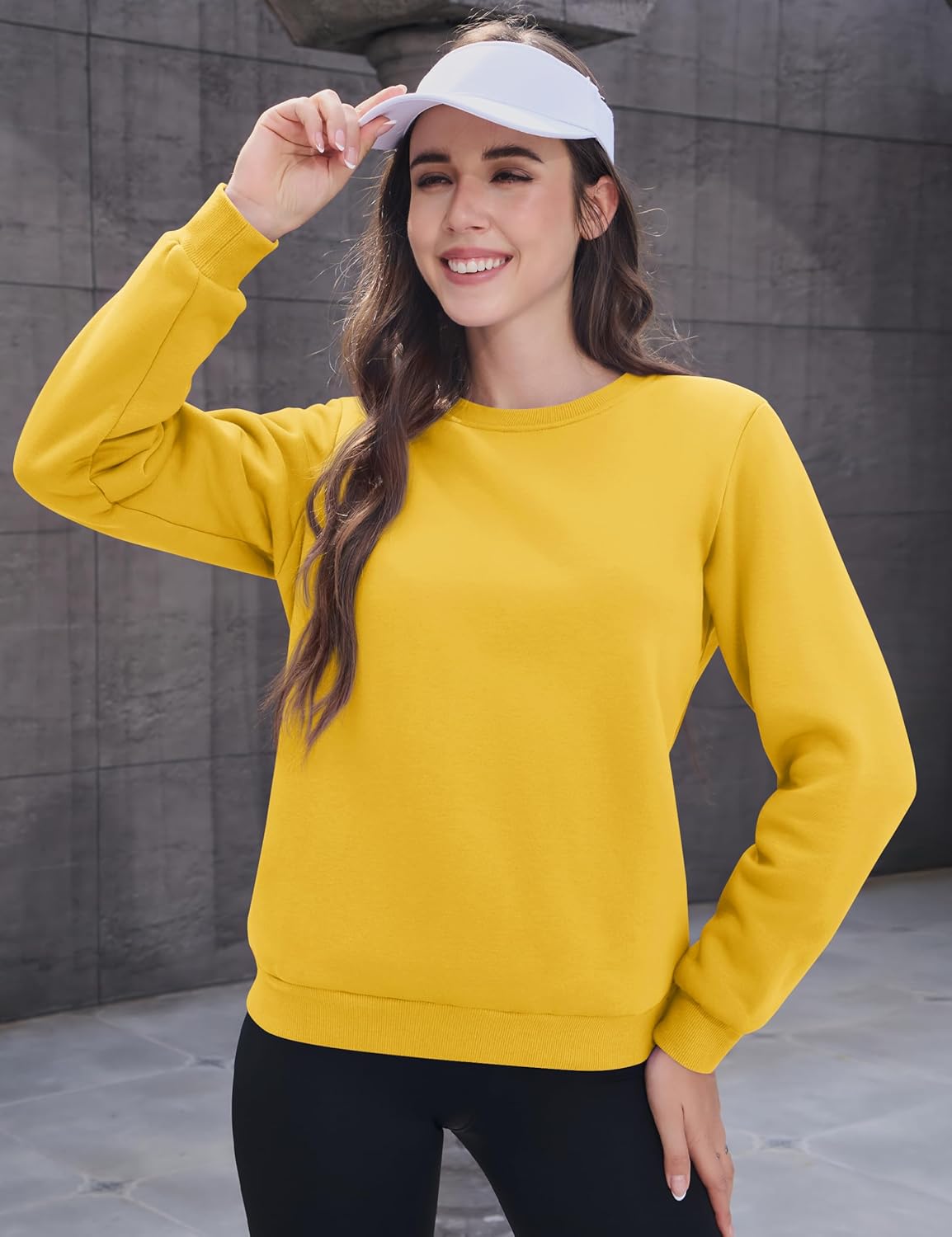 MAGCOMSEN Women's Sherpa Lined Sweatshirts Thermal Casual Crewneck Fleece Pullover Winter Warm Thick Tops - Image 3